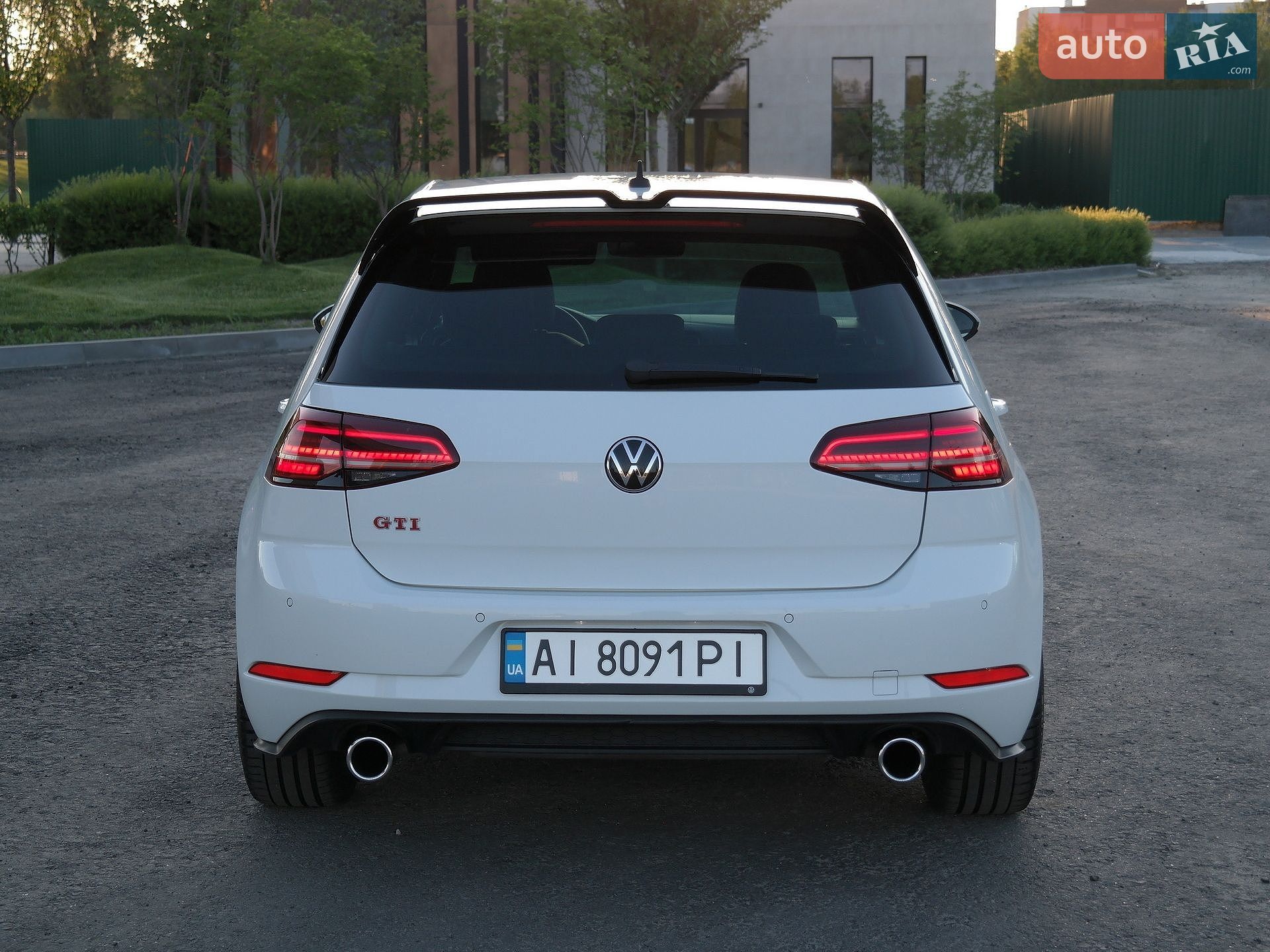 Volkswagen Golf GTI 2019 VIN WVWZZZAUZLW022777 фото оголошення 10 з 93