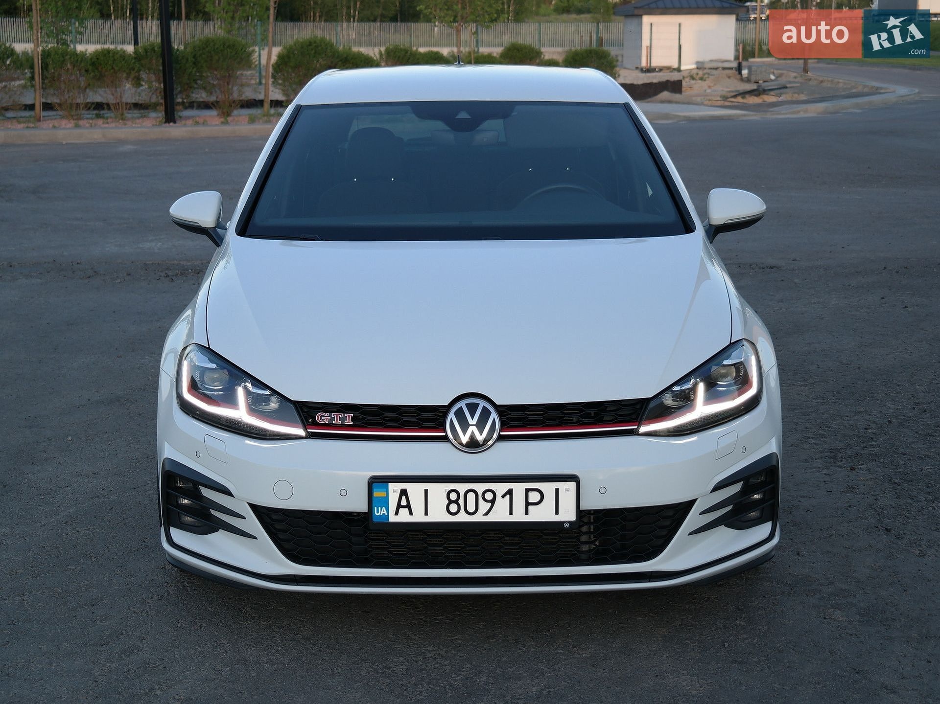 Volkswagen Golf GTI 2019 VIN WVWZZZAUZLW022777 фото оголошення 14 з 93