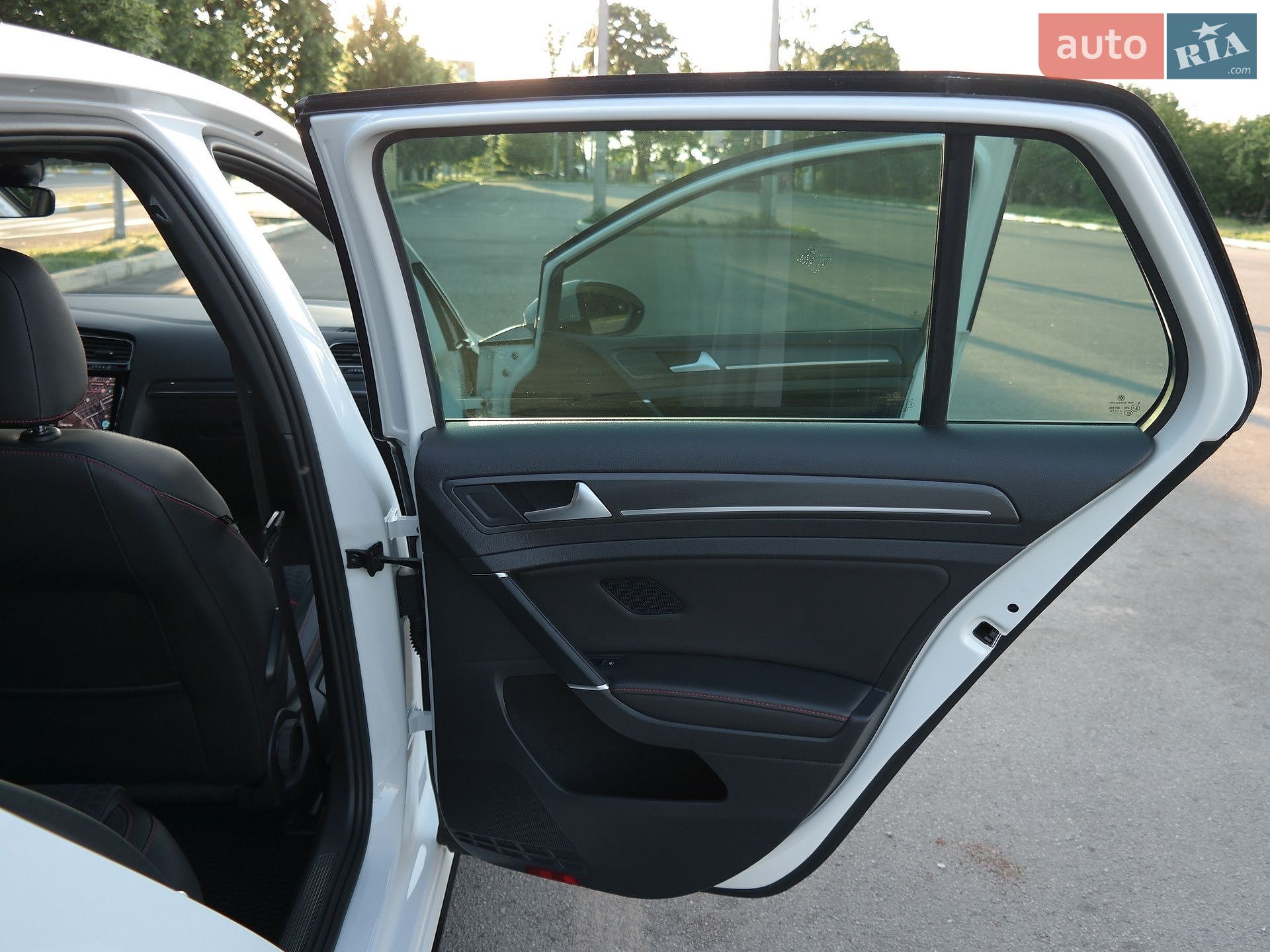 Volkswagen Golf GTI 2019 VIN WVWZZZAUZLW022777 фото оголошення 43 з 93