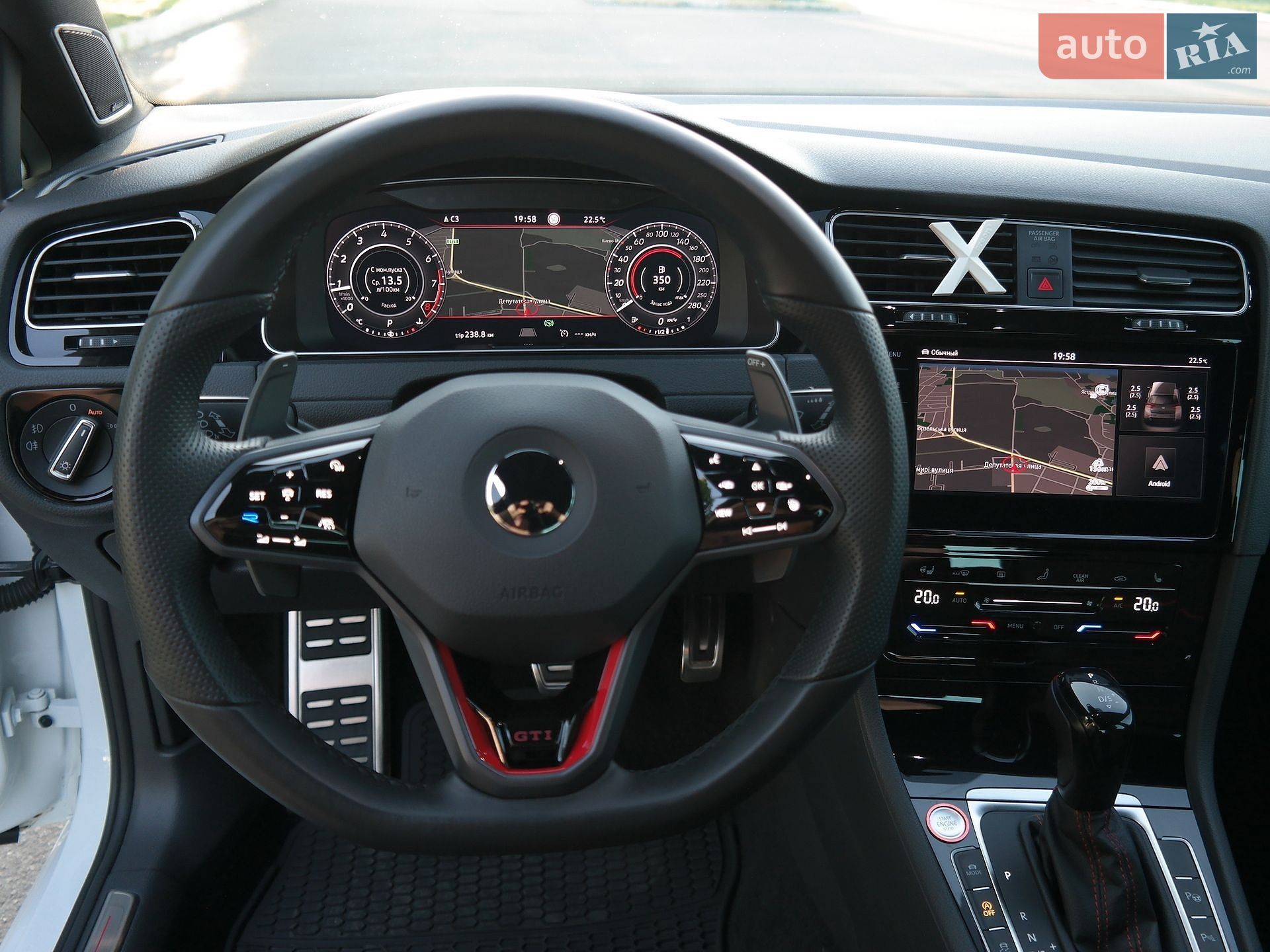 Volkswagen Golf GTI 2019 VIN WVWZZZAUZLW022777 фото оголошення 49 з 93