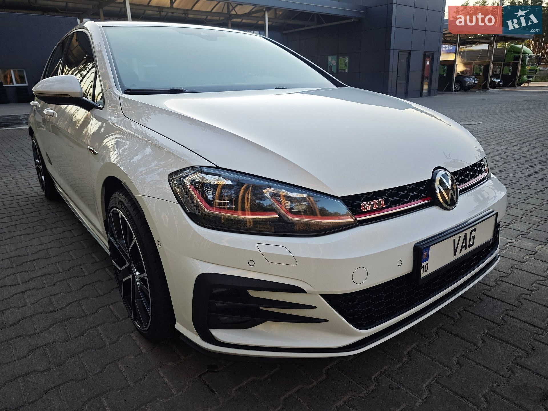 Volkswagen Golf GTI 2019 VIN WVWZZZAUZLW022777 фото оголошення 82 з 93