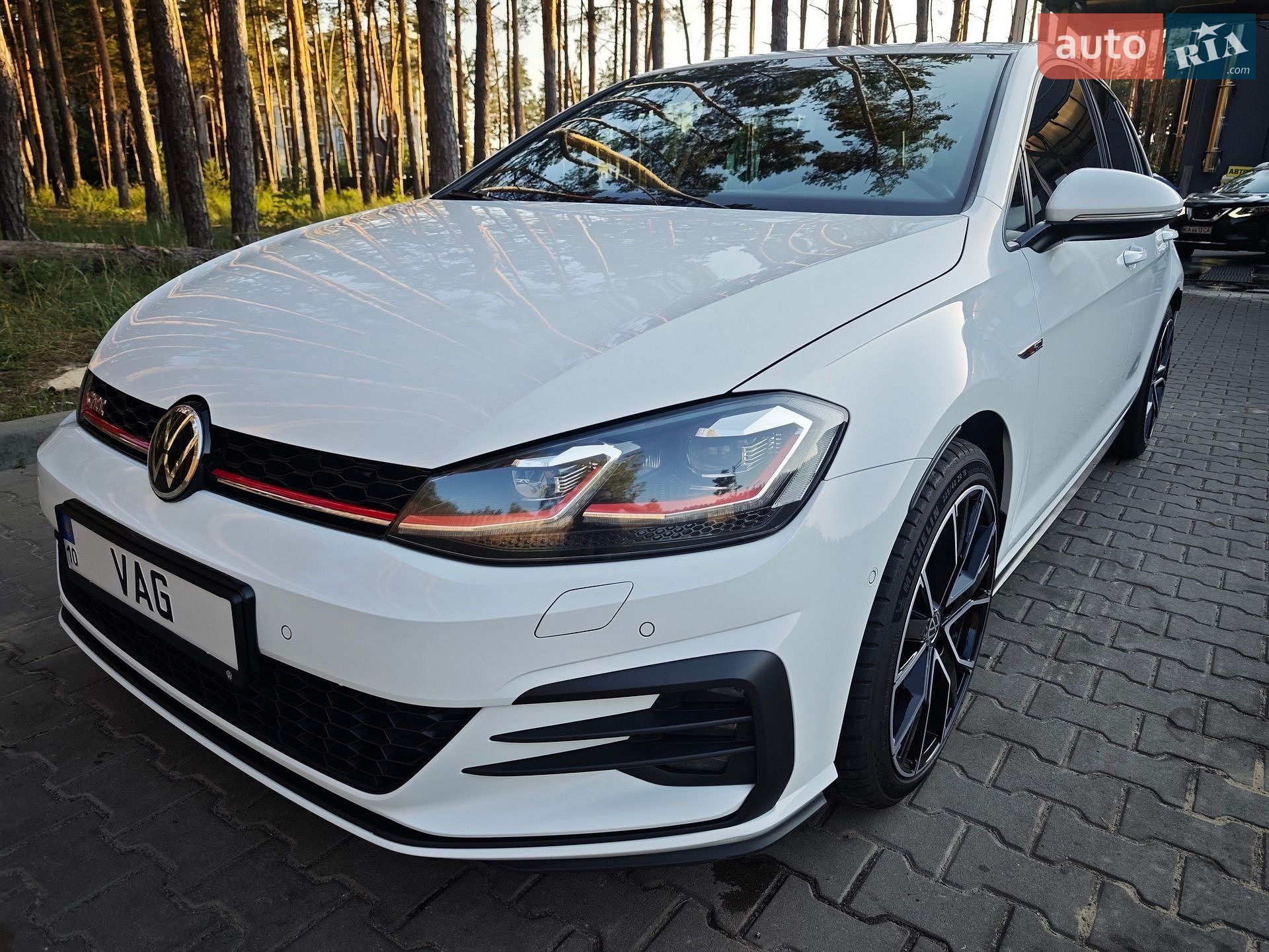 Volkswagen Golf GTI 2019 VIN WVWZZZAUZLW022777 фото оголошення 83 з 93