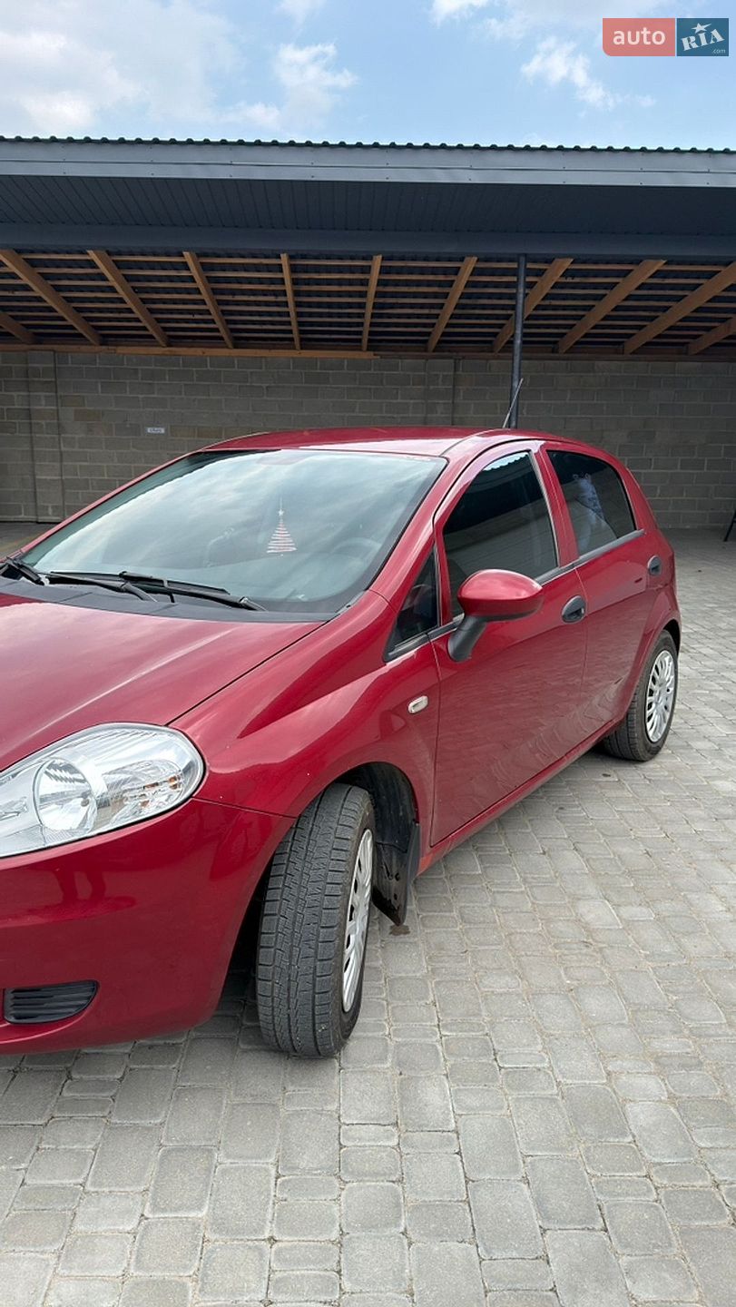 Fiat Punto 2010 VIN ZFA19900001702632 фото оголошення 10 з 15