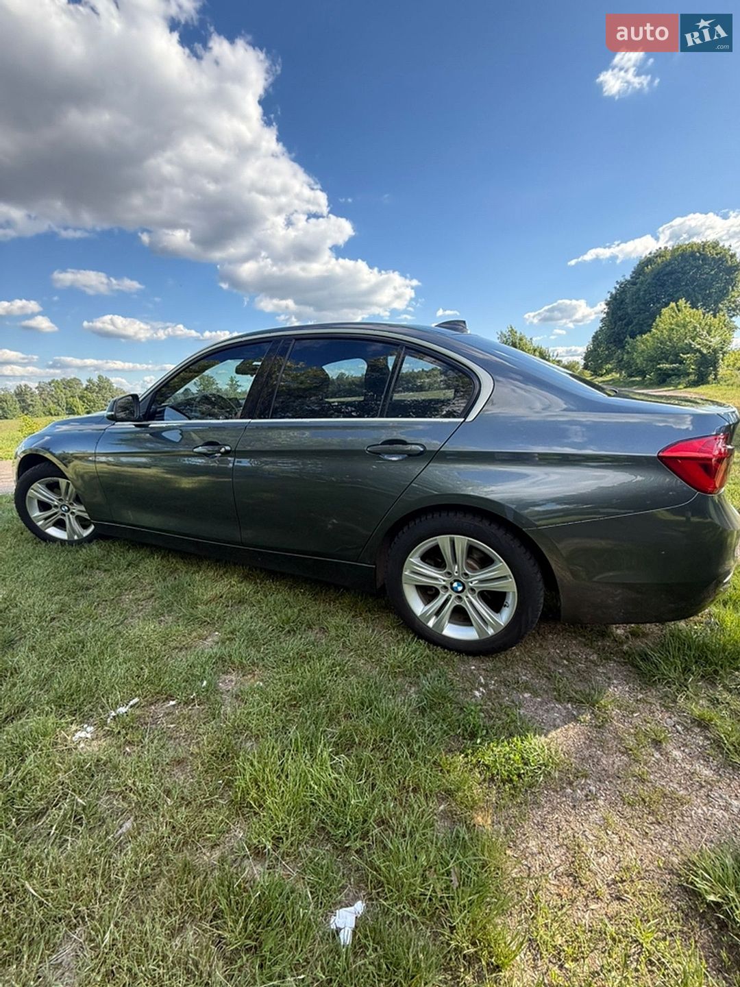 BMW 3 Series 2017 VIN WBA8D9G36HNU65566 фото оголошення 9 з 38