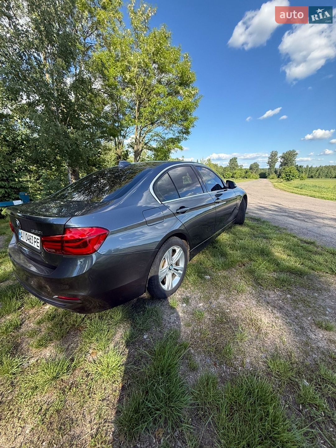 BMW 3 Series 2017 VIN WBA8D9G36HNU65566 фото оголошення 16 з 38