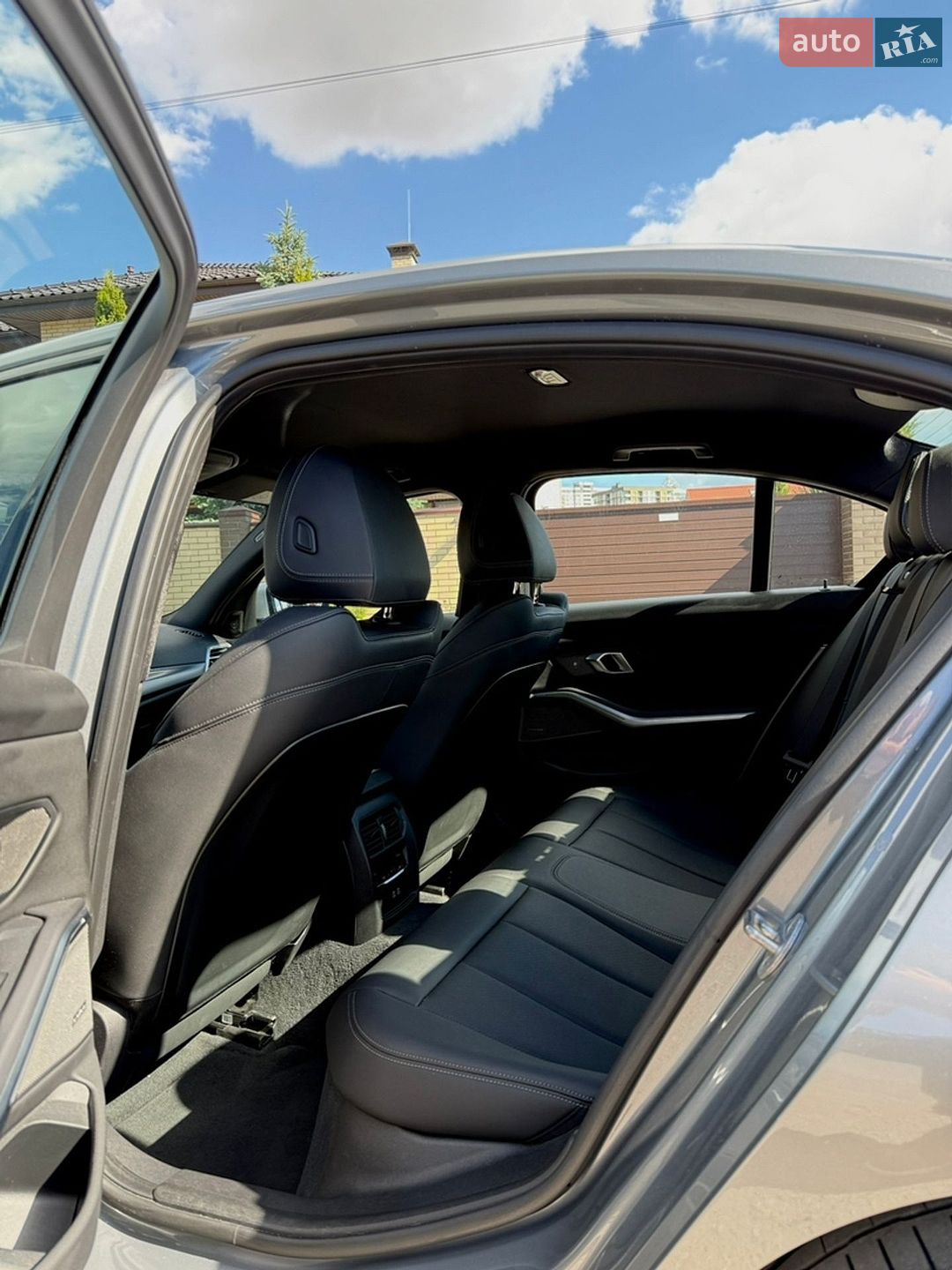 BMW 3 Series 2024 VIN WBA51FF060FT80887 фото оголошення 13 з 35