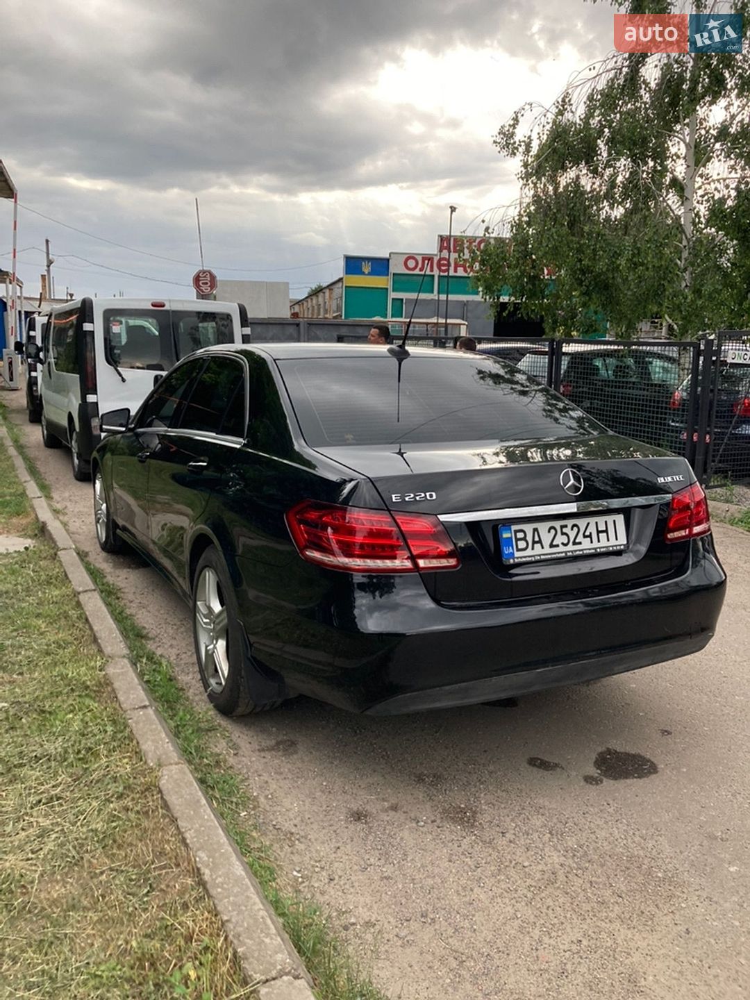 Mercedes-Benz E-Class 2014 VIN WDD2120061B117528 фото оголошення 7 з 8