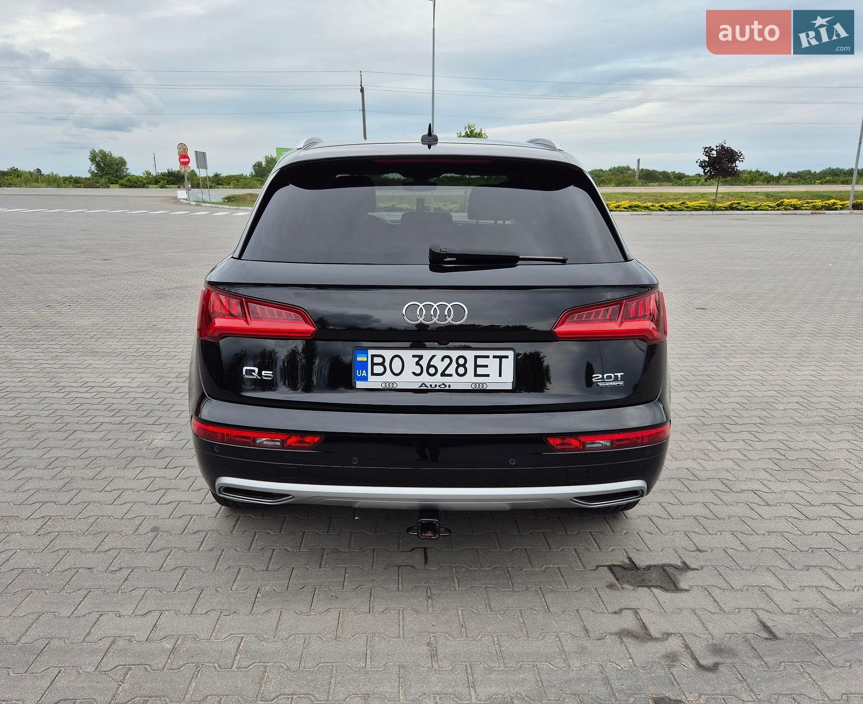 Audi Q5 2018 VIN WA1ANAFY9J2221170 фото оголошення 26 з 43