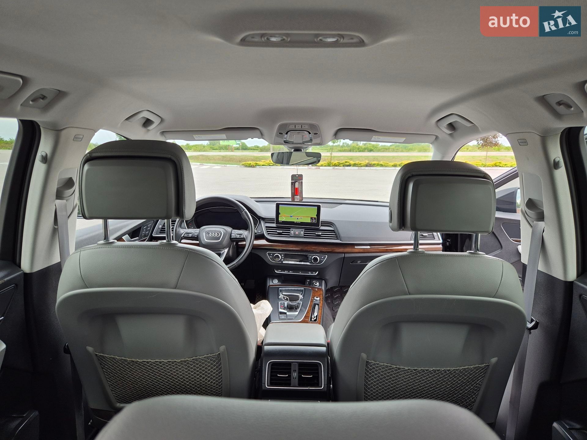 Audi Q5 2018 VIN WA1ANAFY9J2221170 фото оголошення 38 з 43