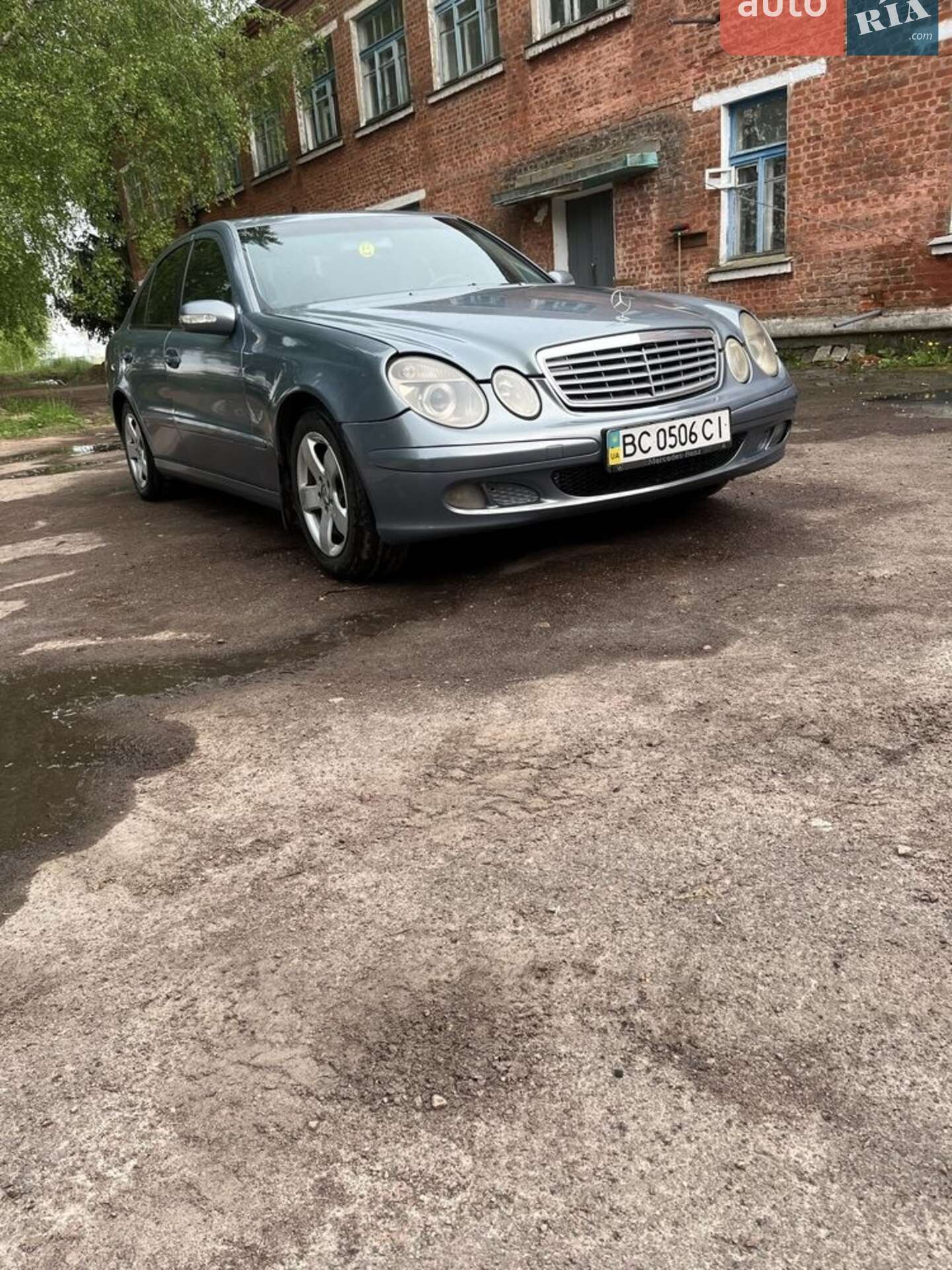 Mercedes-Benz E-Class 2003 VIN WDB2110061A414236 фото оголошення 2 з 23