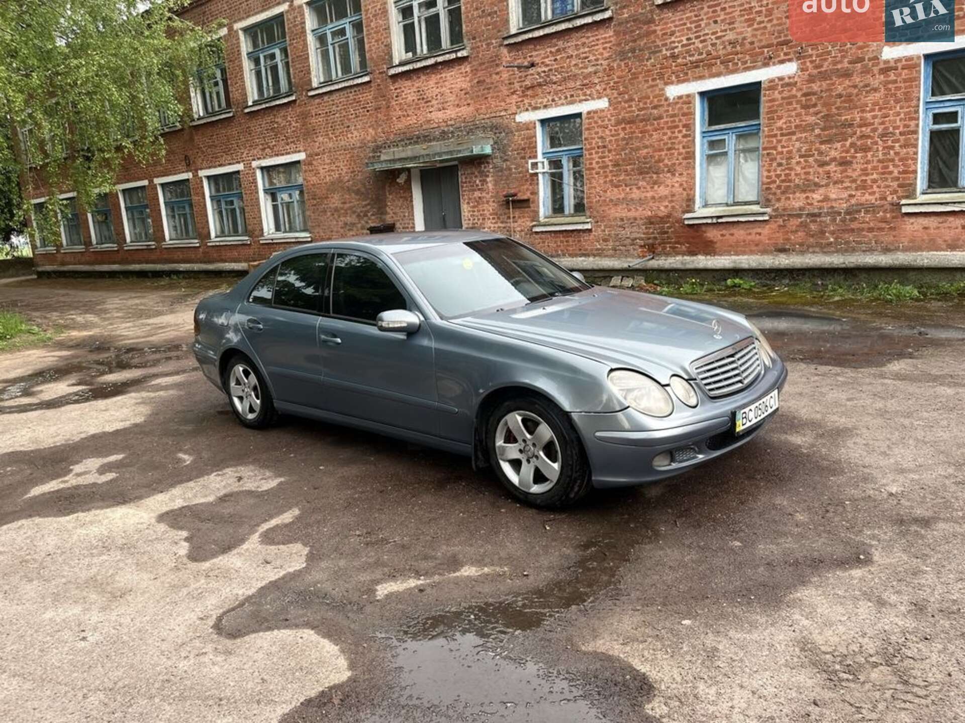 Mercedes-Benz E-Class 2003 VIN WDB2110061A414236 фото оголошення 3 з 23
