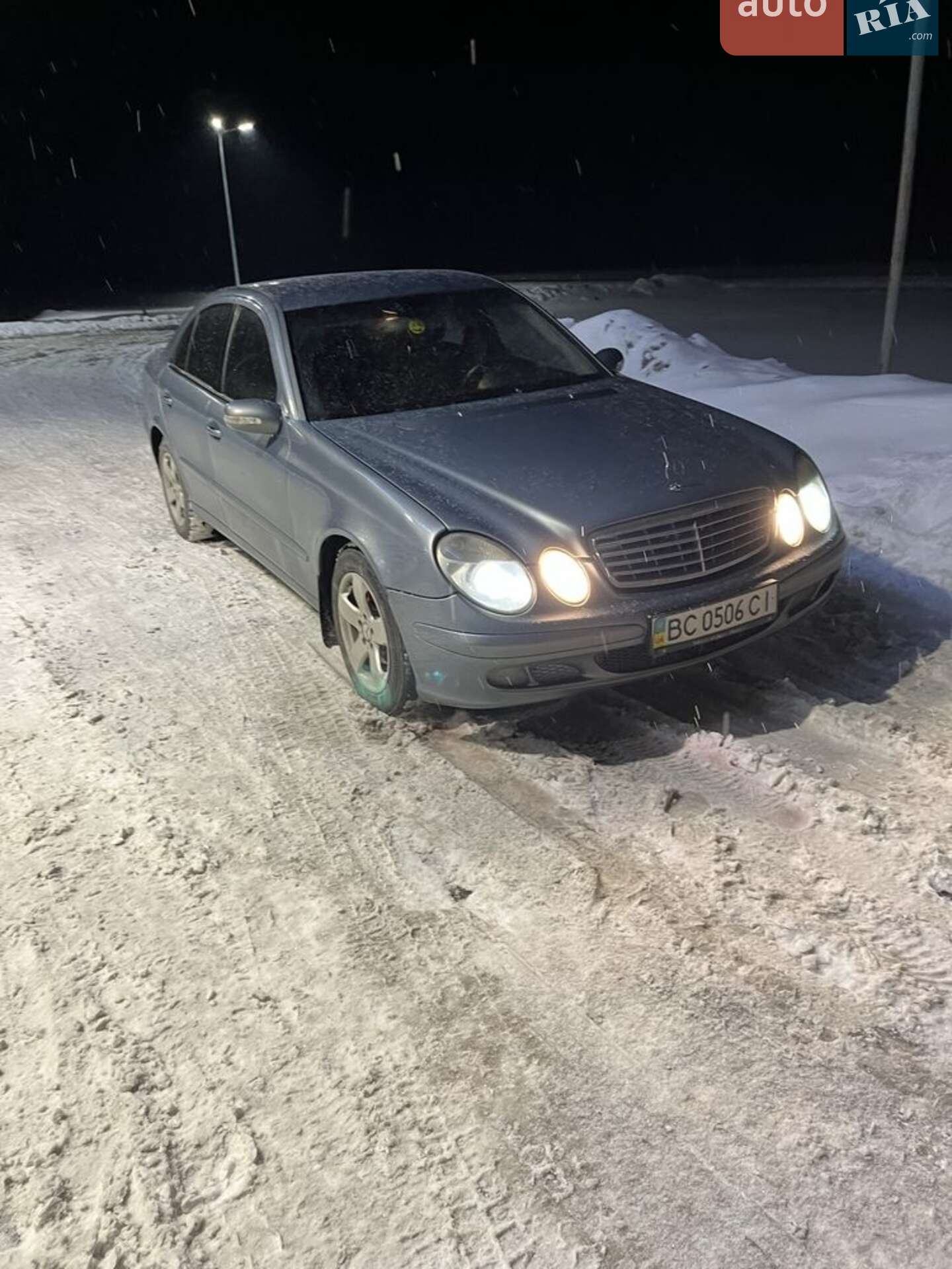 Mercedes-Benz E-Class 2003 VIN WDB2110061A414236 фото оголошення 12 з 23