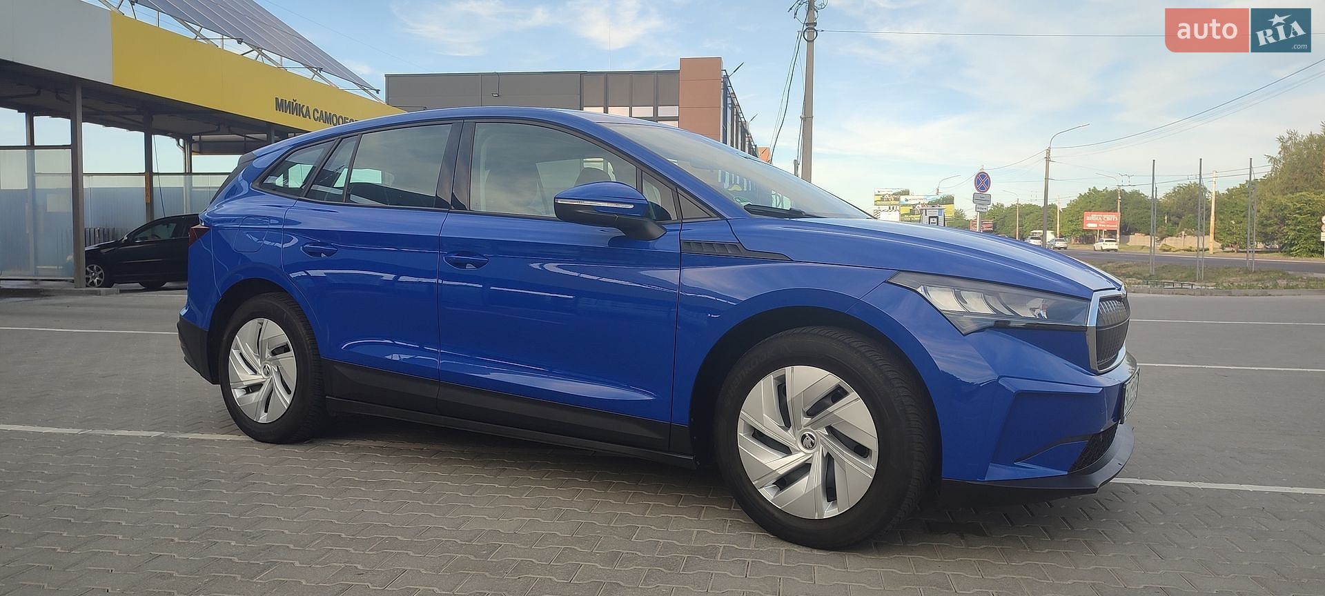 Skoda Enyaq iV 2022 VIN TMBJA7NY0NF052709 фото оголошення 10 з 26
