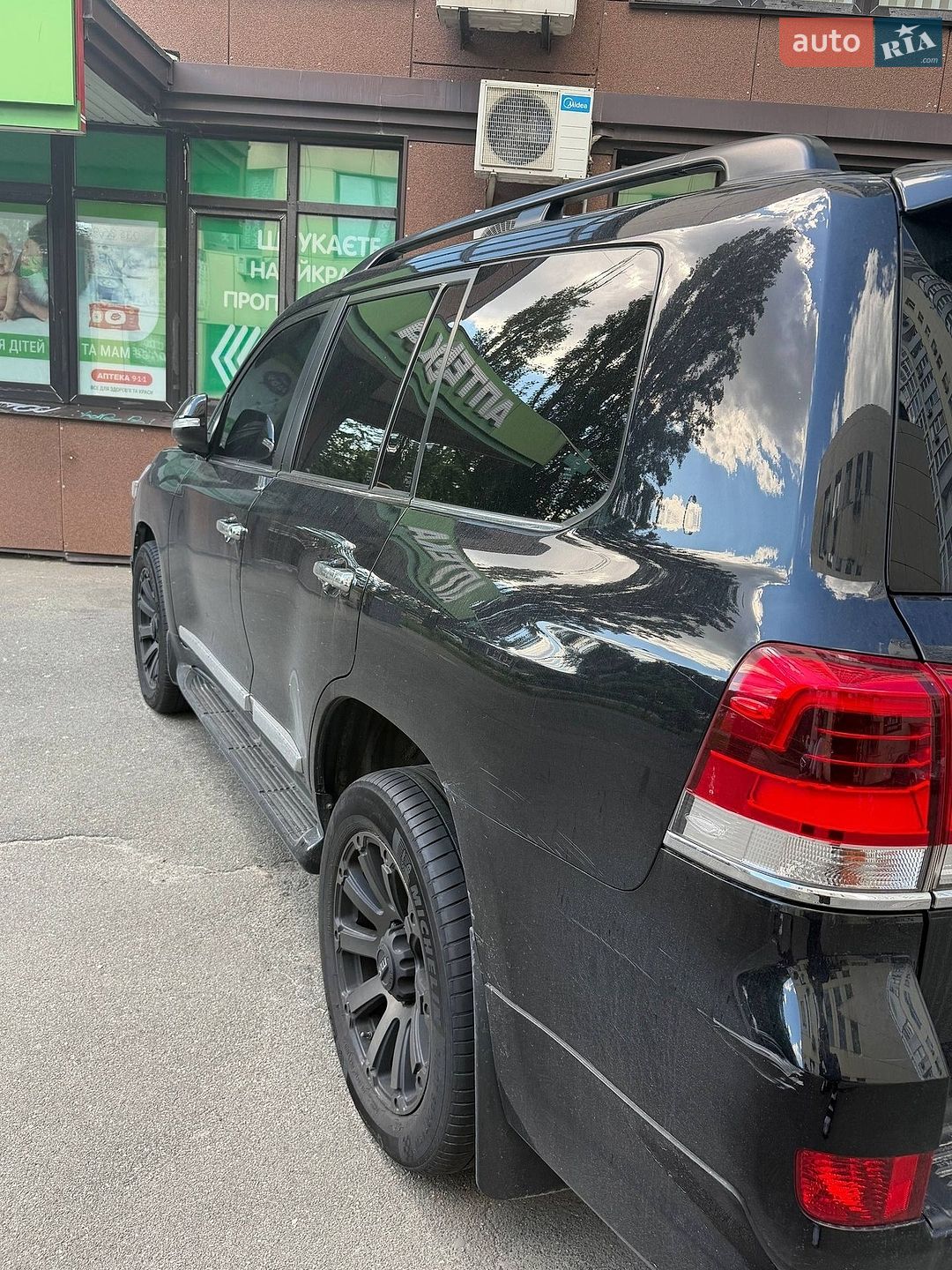 Toyota Land Cruiser 2019 VIN JTMCX05J304193490 фото оголошення 10 з 15