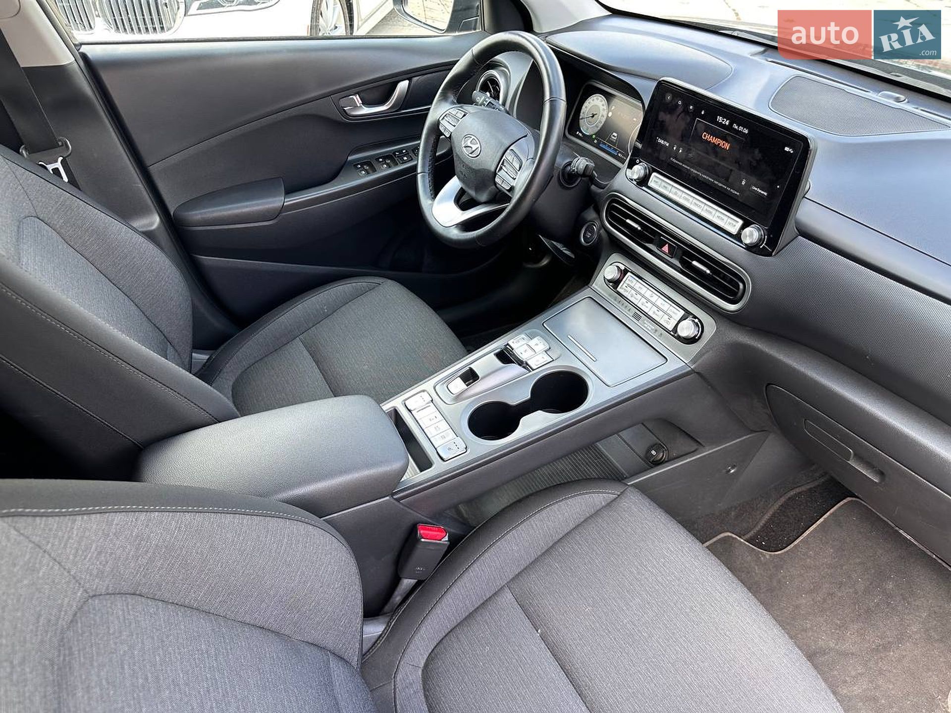 Hyundai Kona Electric 2022 VIN TMAK281HFNJ052338 фото оголошення 34 з 46