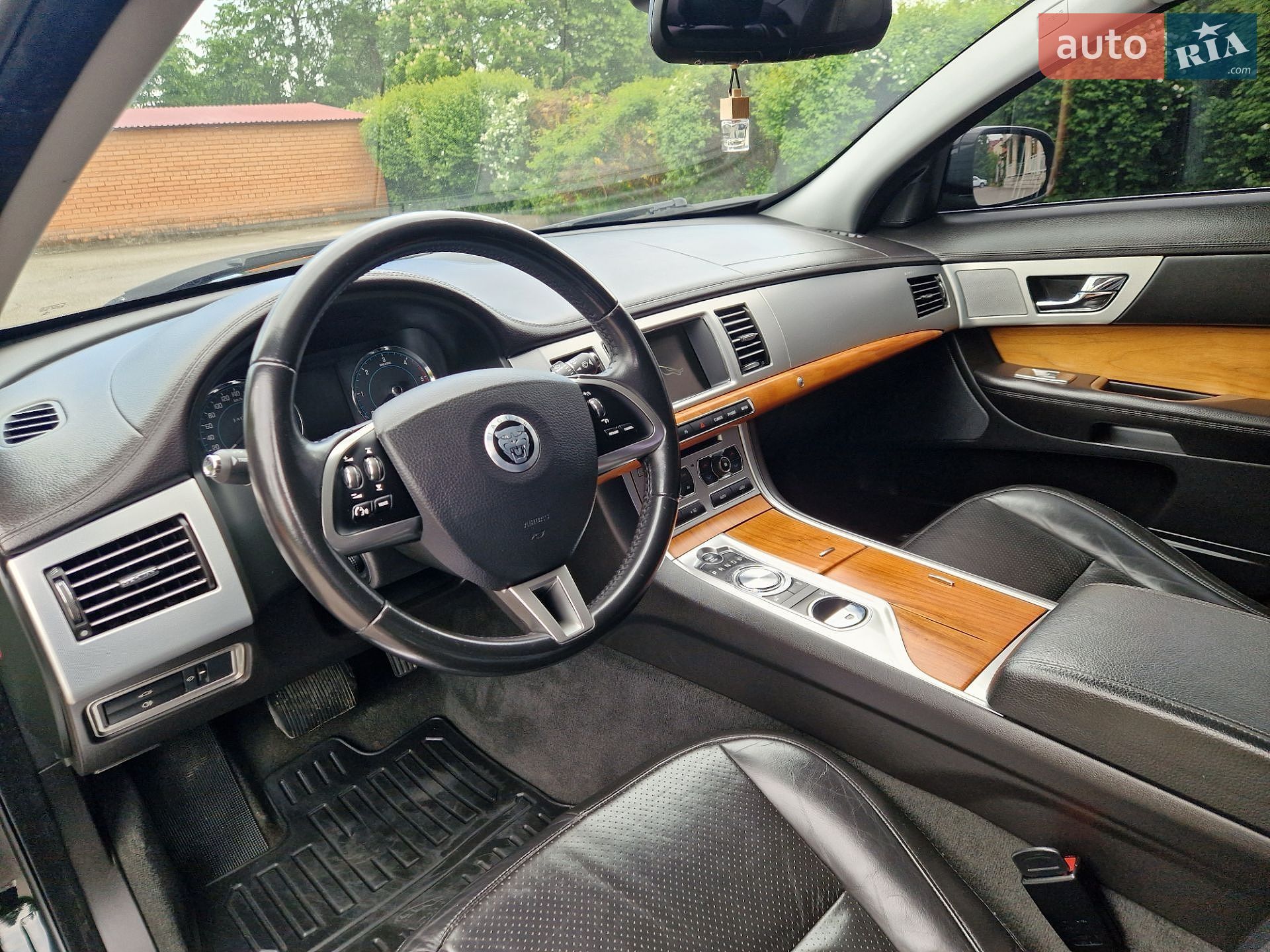 Jaguar XF 2012 VIN SAJAA0469CDS44258 фото оголошення 29 з 39