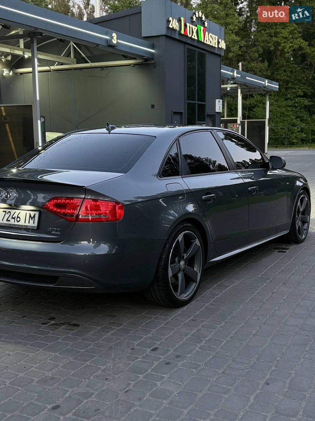Audi A4 2011 VIN WAUKFAFL6CN002712 фото оголошення 10 з 16