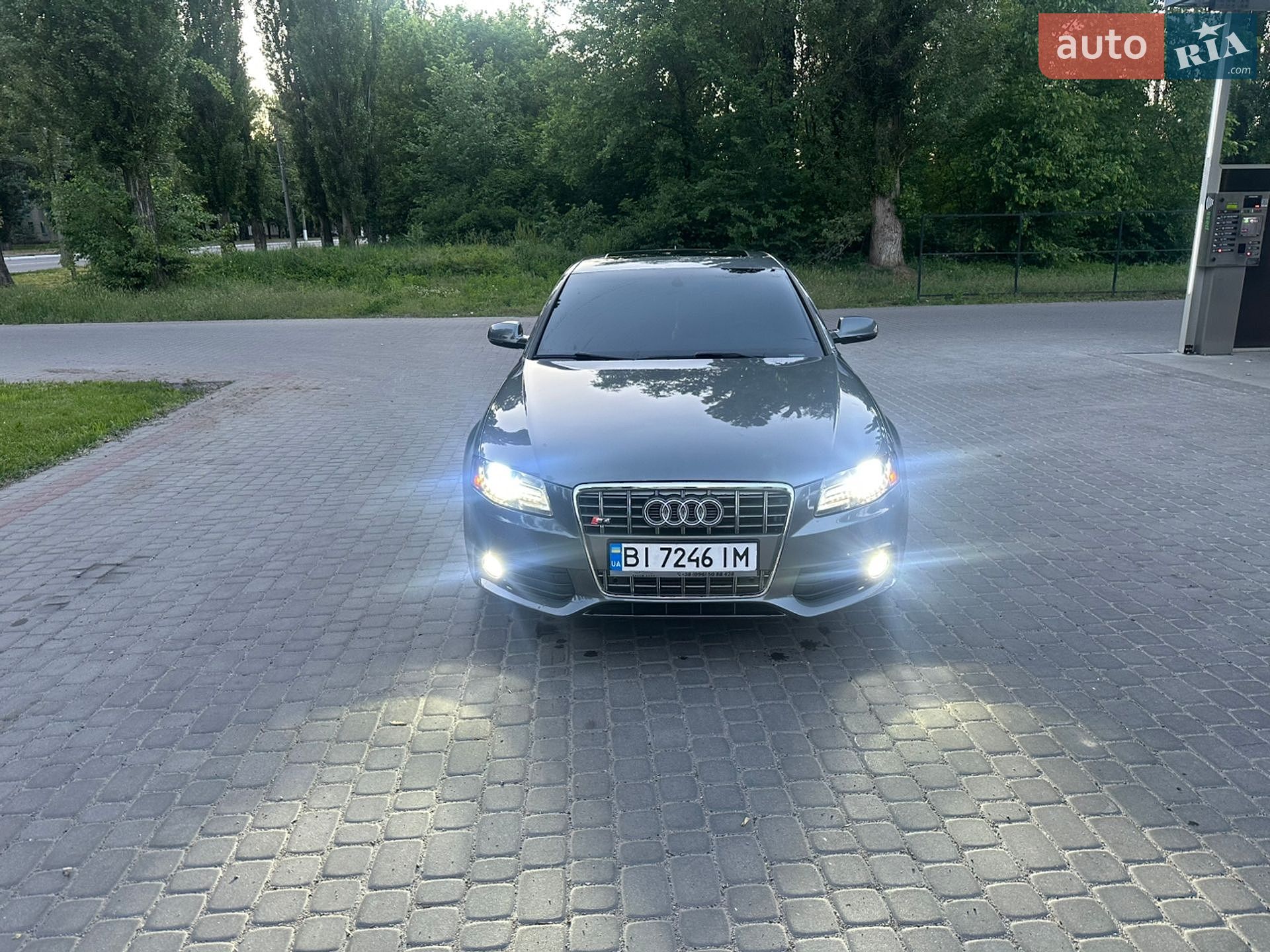 Audi A4 2011 VIN WAUKFAFL6CN002712 фото оголошення 16 з 16
