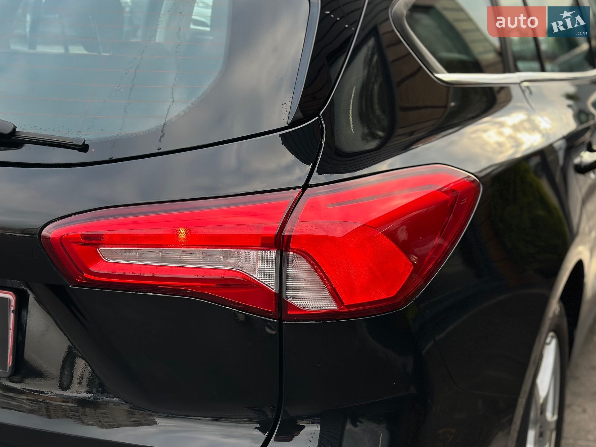 Ford Focus 2020 VIN WF0PXXGCHPLE17949 фото оголошення 23 з 53