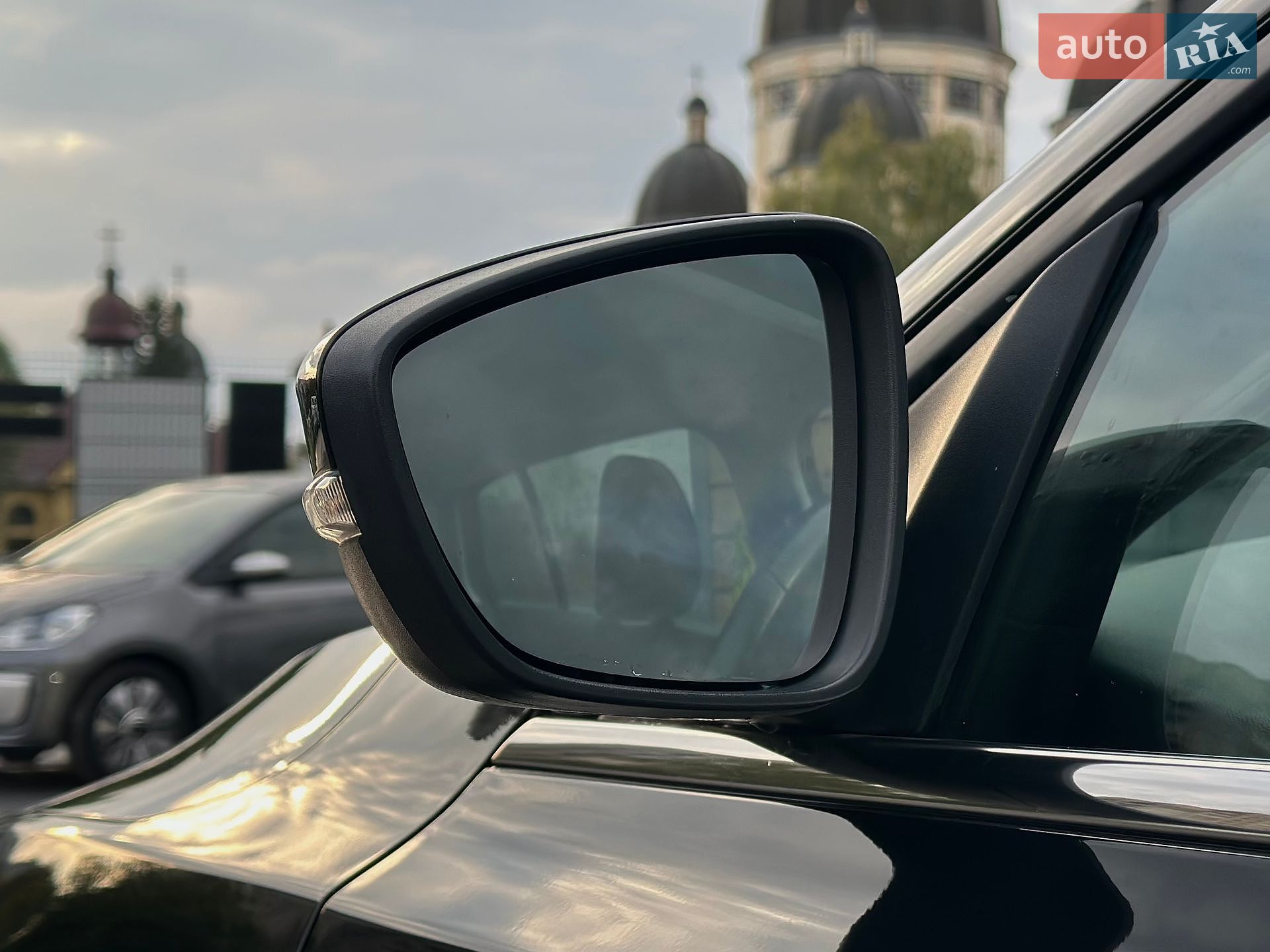 Ford Focus 2020 VIN WF0PXXGCHPLE17949 фото оголошення 24 з 53