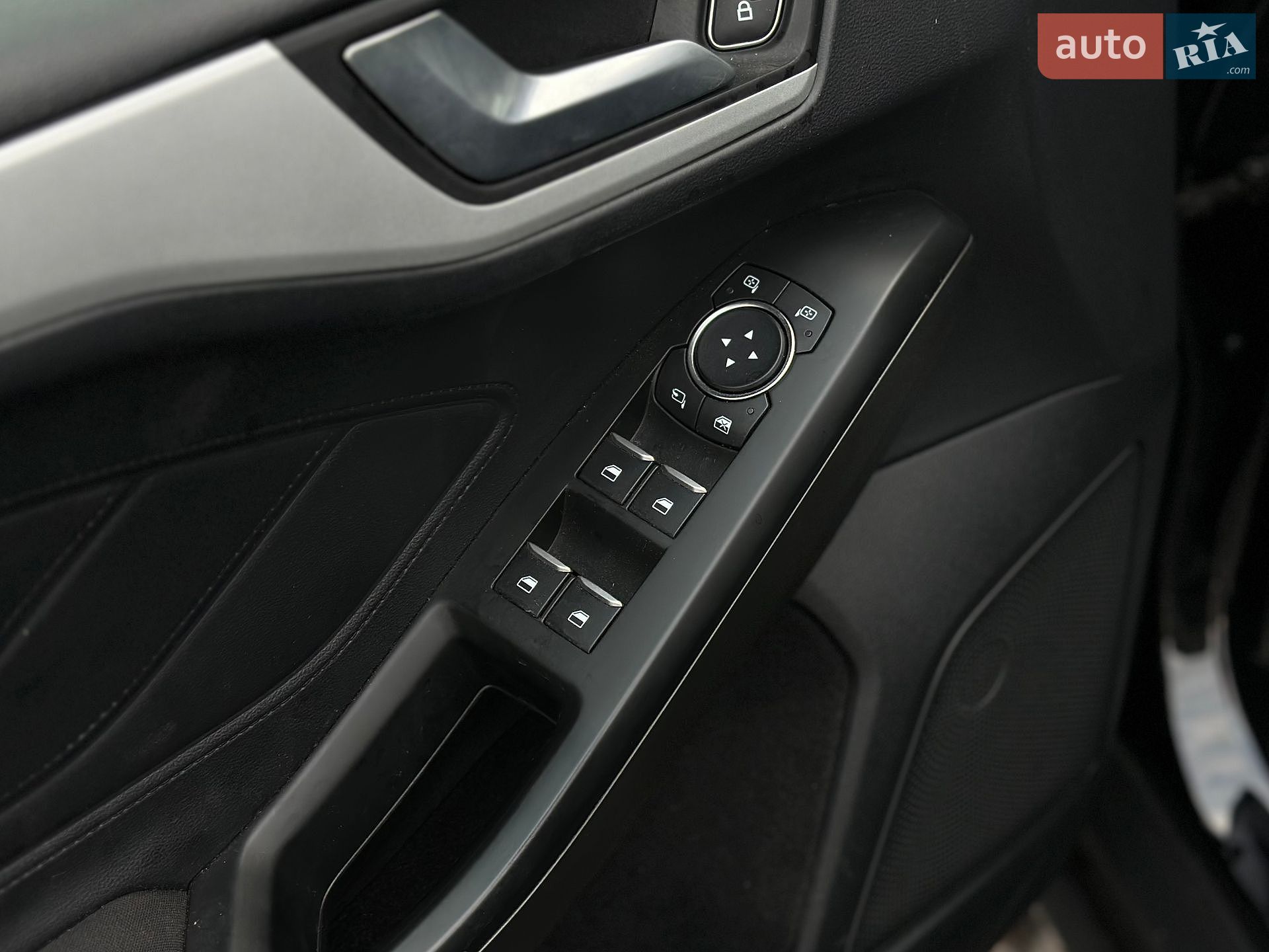 Ford Focus 2020 VIN WF0PXXGCHPLE17949 фото оголошення 27 з 53