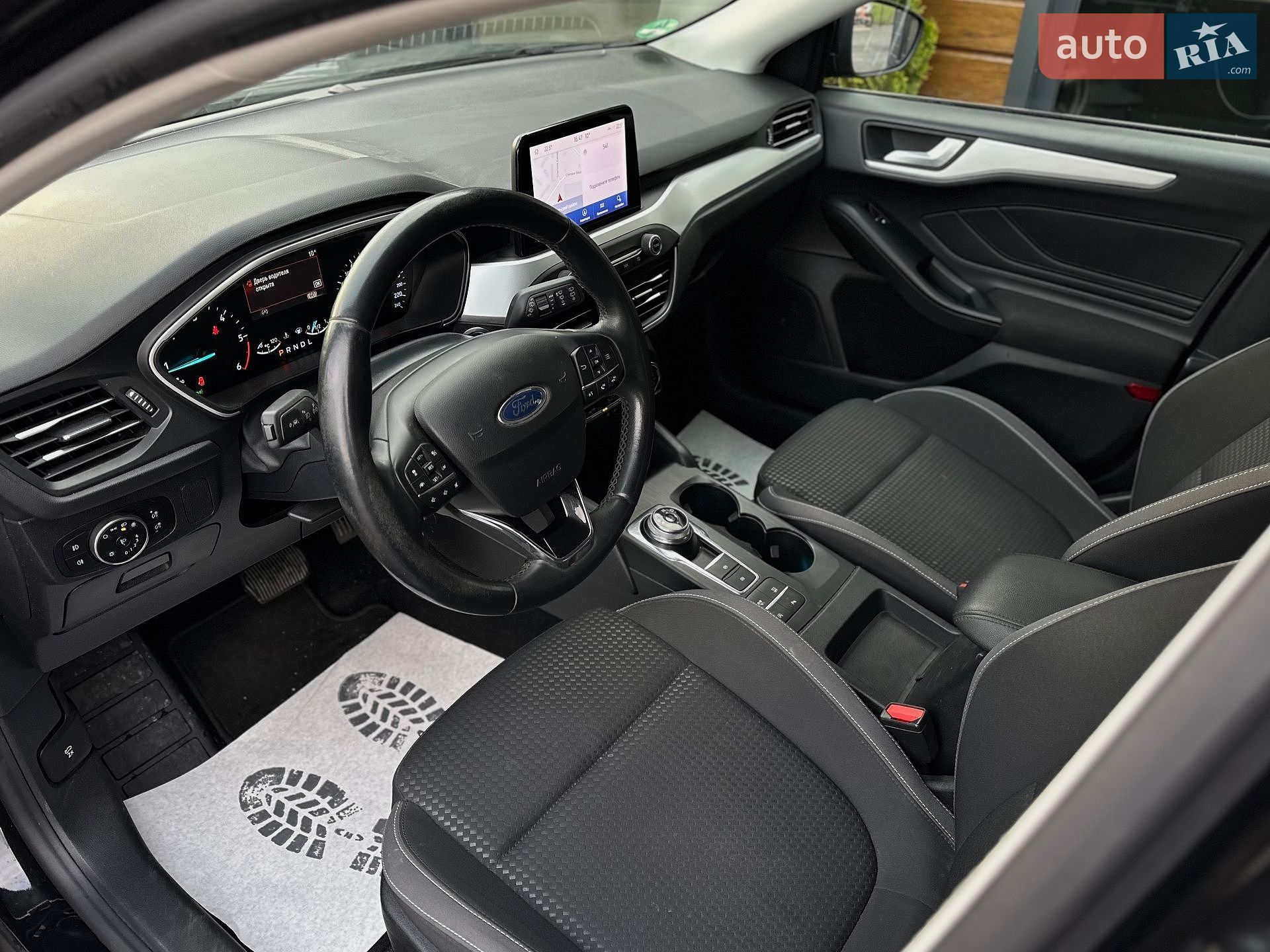 Ford Focus 2020 VIN WF0PXXGCHPLE17949 фото оголошення 32 з 53