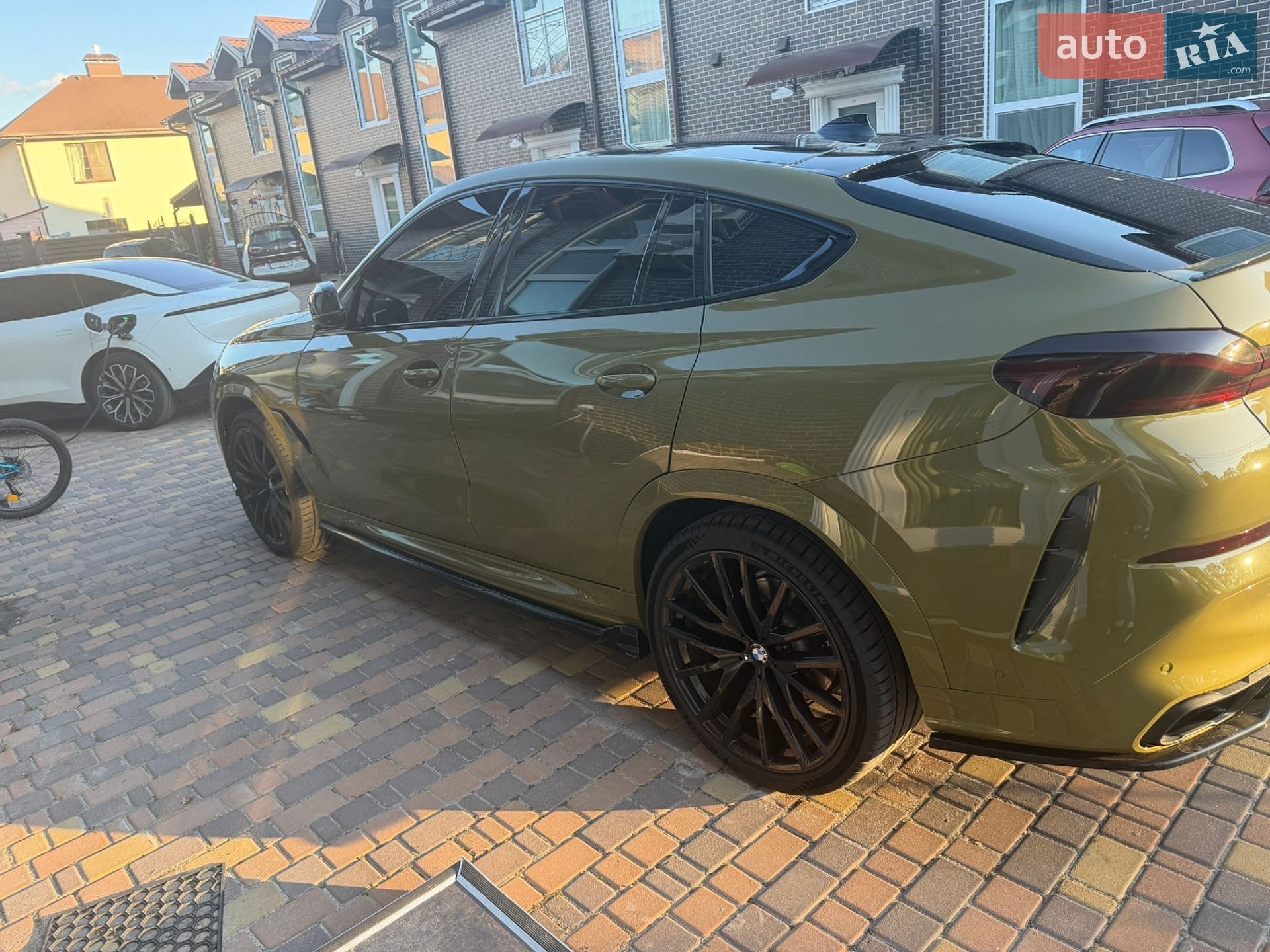 BMW X6 2021 VIN WBACY610X09K65413 фото оголошення 4 з 17