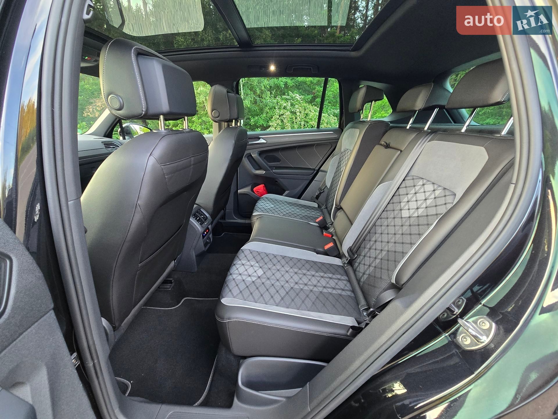 Volkswagen Tiguan 2022 VIN WVGZZZ5NZNW038880 фото оголошення 45 з 90