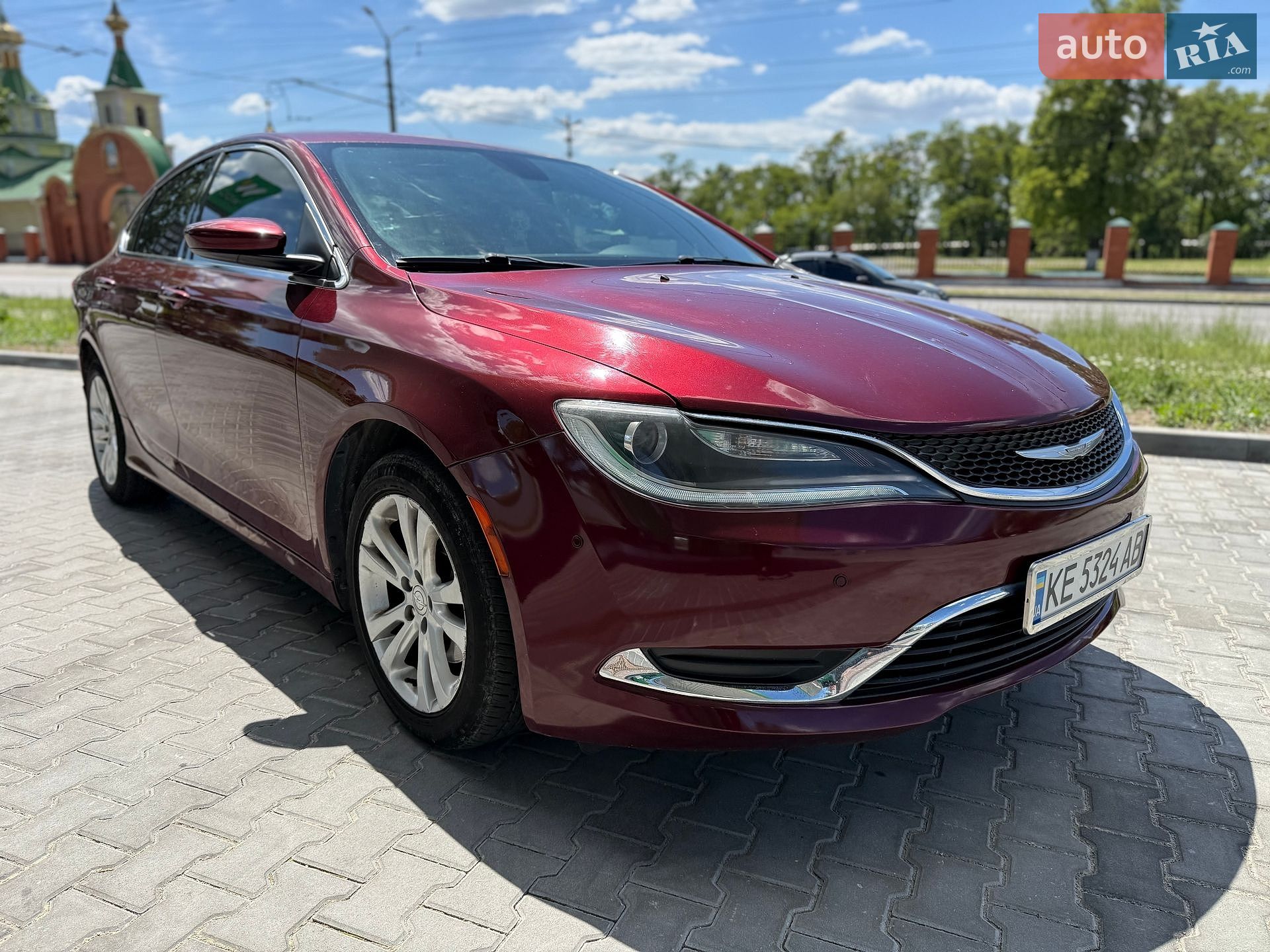Chrysler 200 2015 VIN 1C3CCCAB5FN718861 фото оголошення 11 з 26