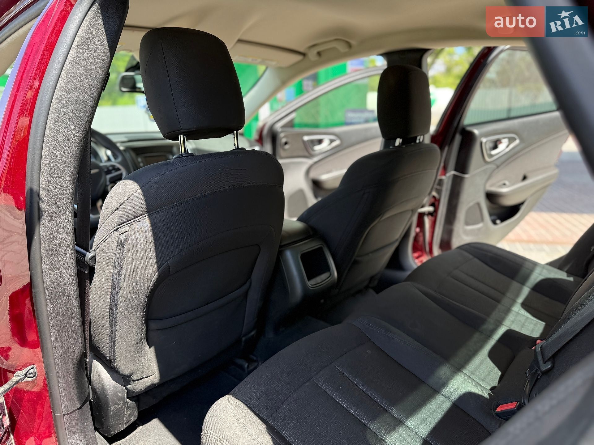 Chrysler 200 2015 VIN 1C3CCCAB5FN718861 фото оголошення 22 з 26