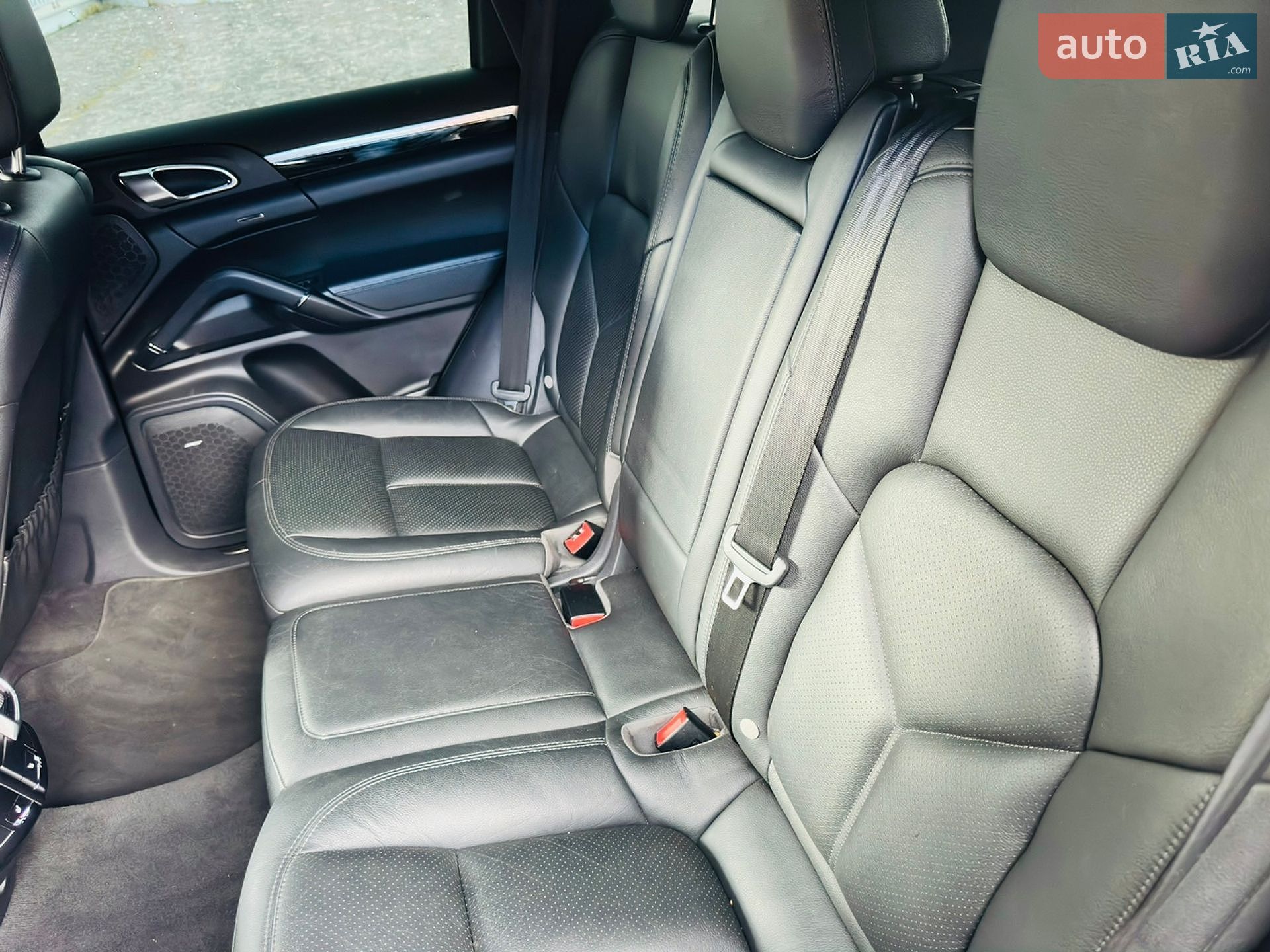 Porsche Cayenne 2014 VIN WP1AB2A27FLA56114 фото оголошення 28 з 41