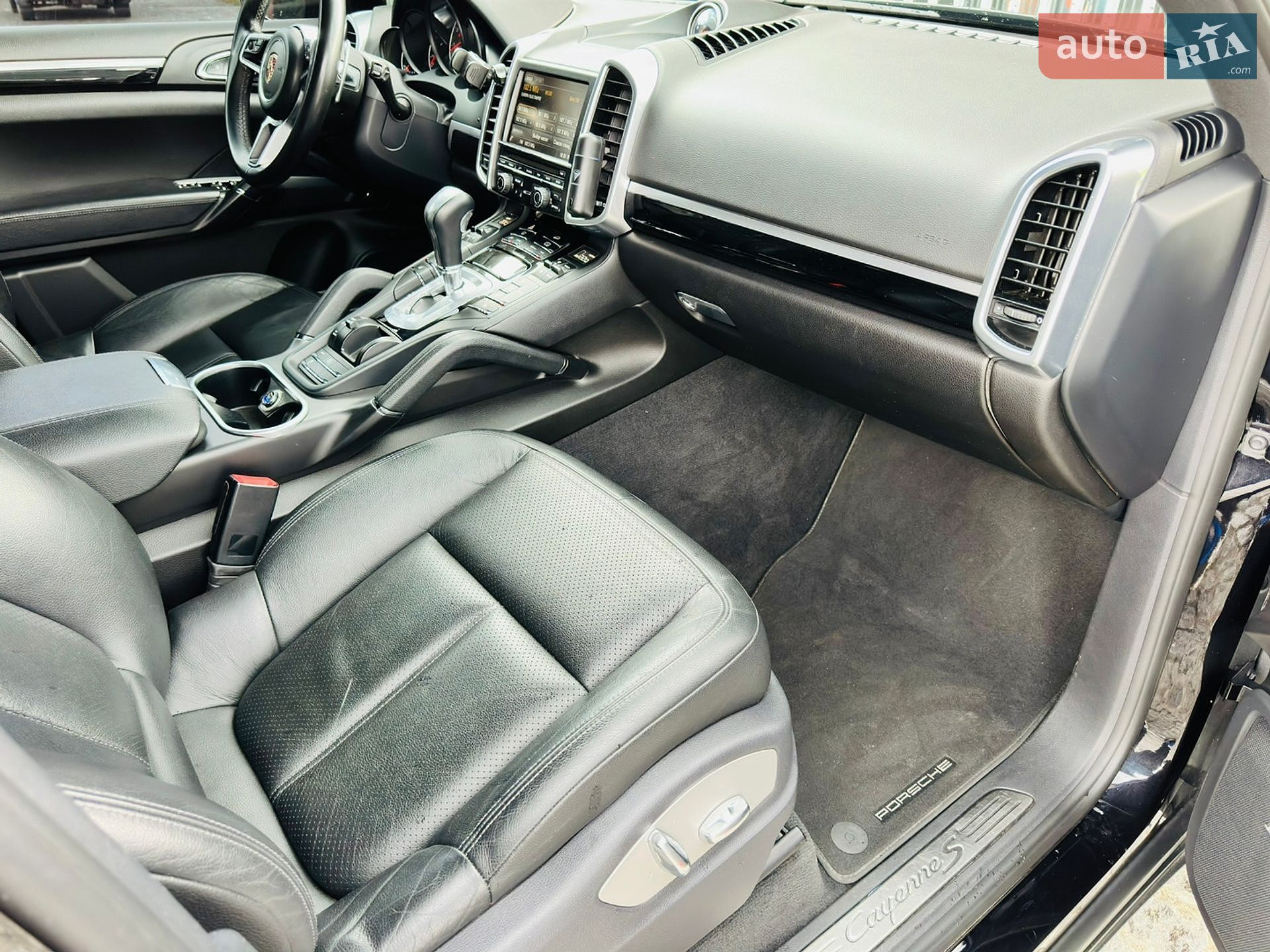 Porsche Cayenne 2014 VIN WP1AB2A27FLA56114 фото оголошення 35 з 41