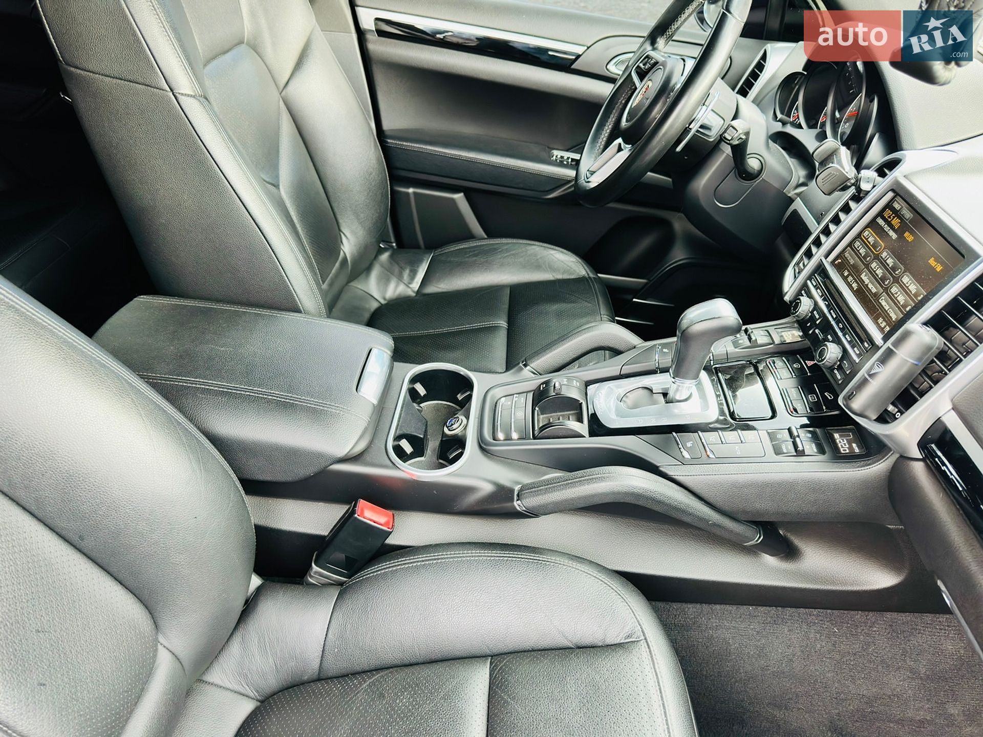 Porsche Cayenne 2014 VIN WP1AB2A27FLA56114 фото оголошення 38 з 41