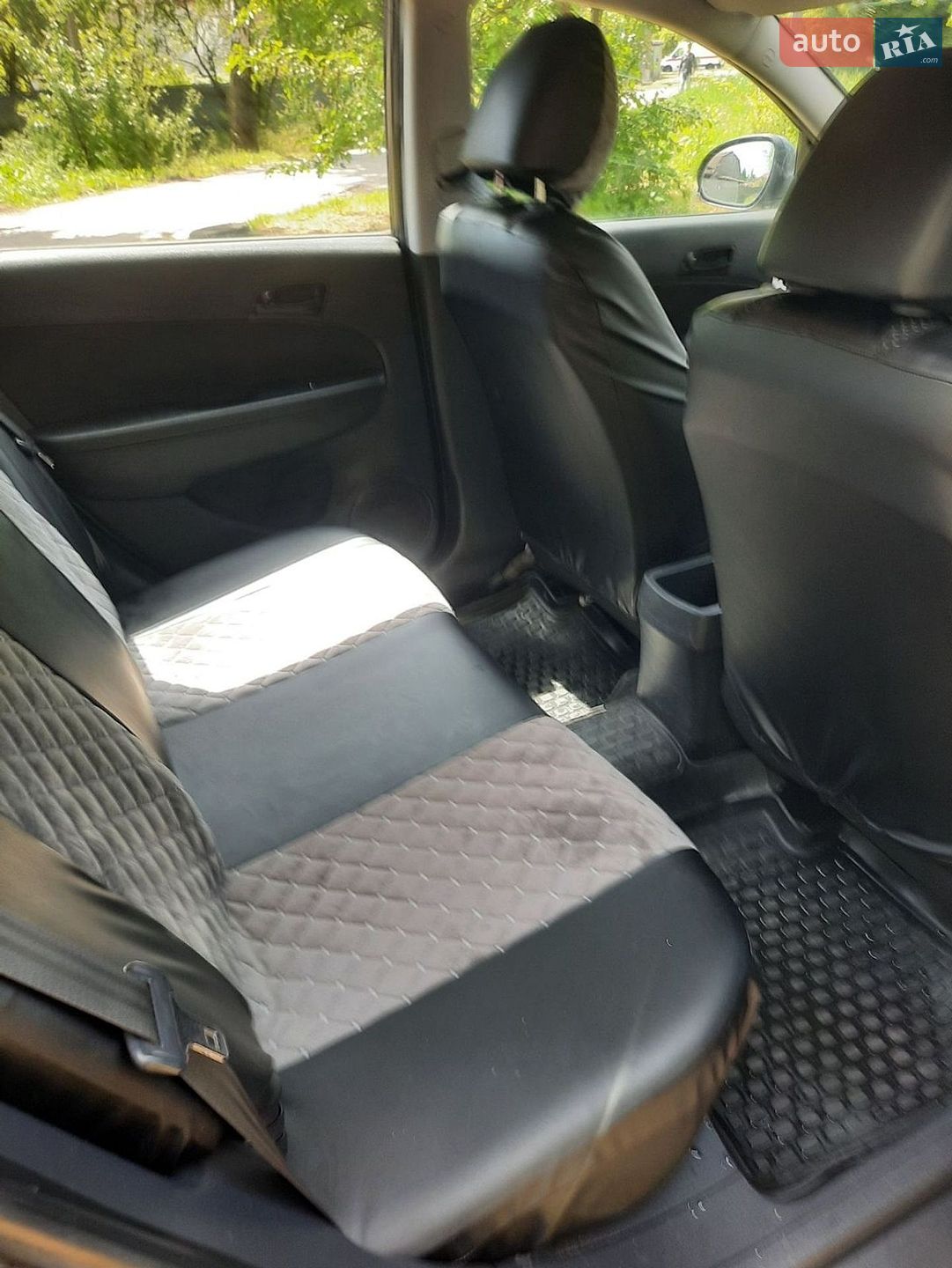 Hyundai i30 2010 VIN TMADB81CABJ051193 фото оголошення 6 з 28