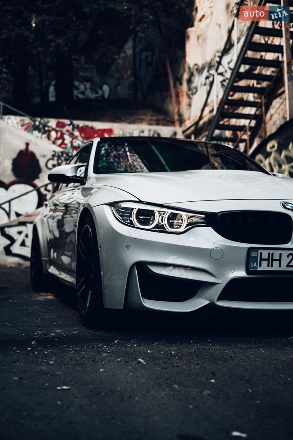 BMW M3 2015 VIN WBS8M9C5XG5D31504 фото оголошення 5 з 12