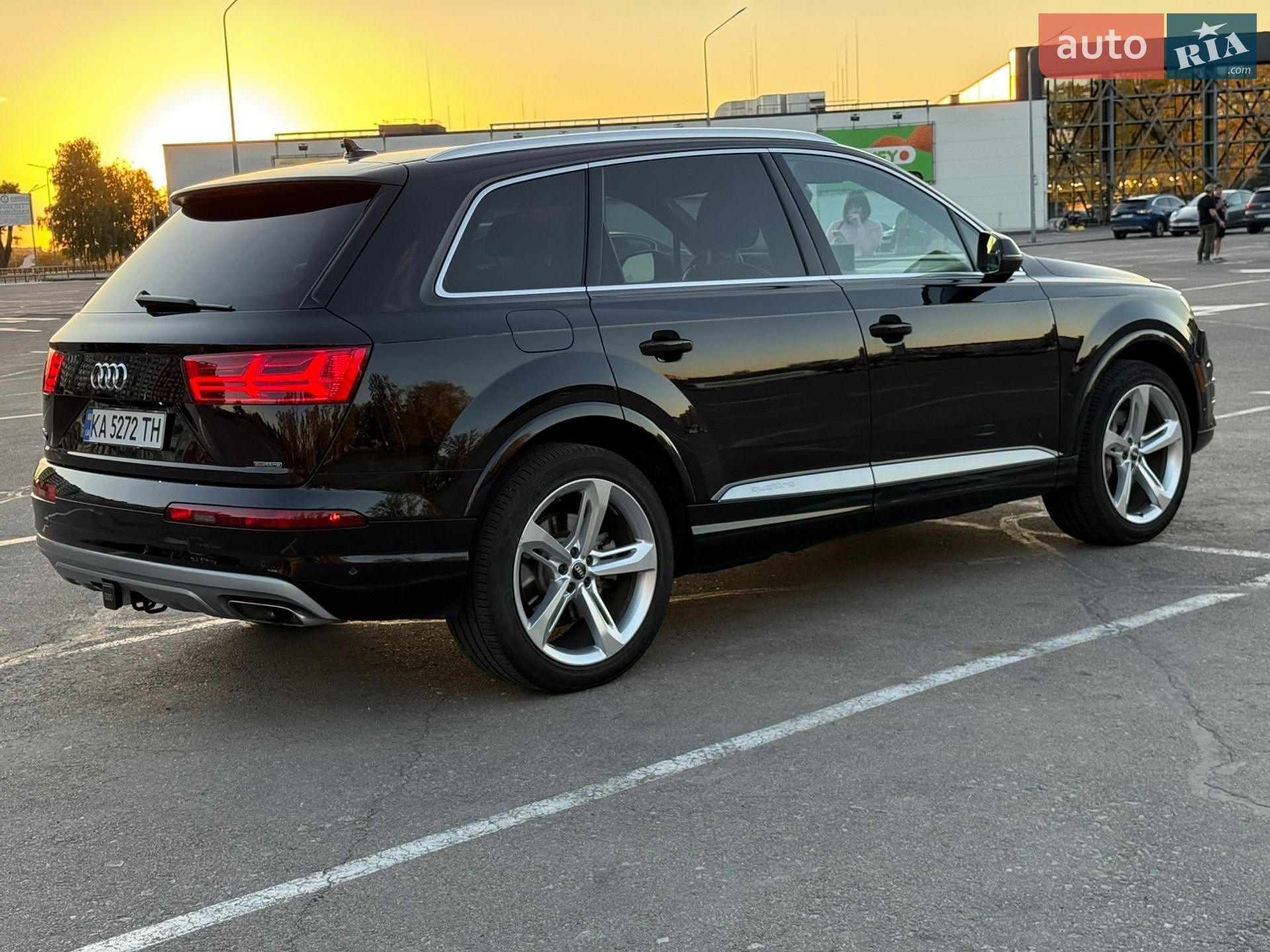 Audi Q7 2019 VIN WA1VABF74KD036279 фото оголошення 8 з 40