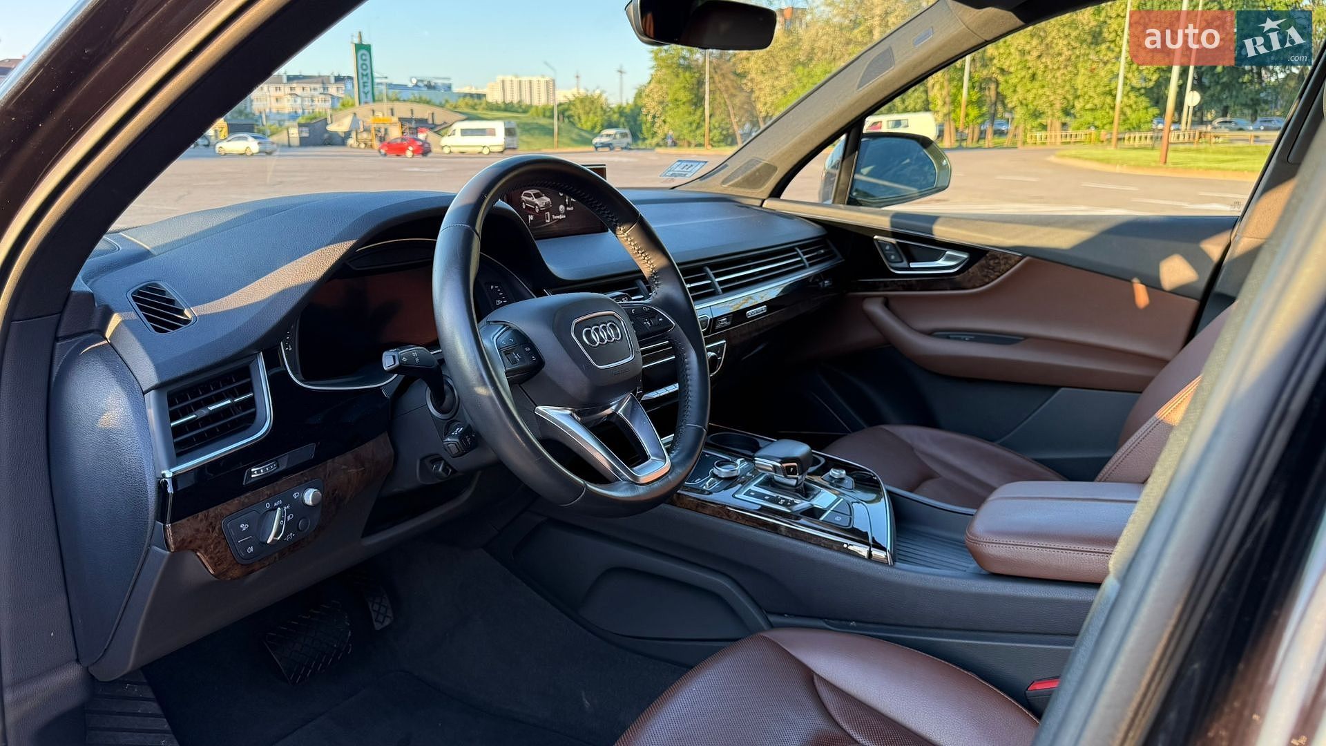 Audi Q7 2019 VIN WA1VABF74KD036279 фото оголошення 18 з 40