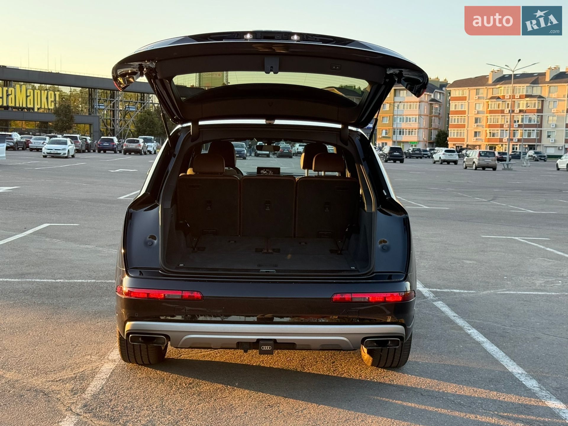 Audi Q7 2019 VIN WA1VABF74KD036279 фото оголошення 35 з 40
