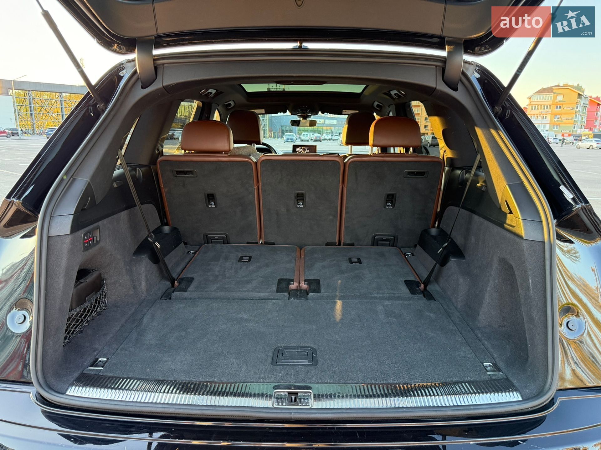 Audi Q7 2019 VIN WA1VABF74KD036279 фото оголошення 38 з 40