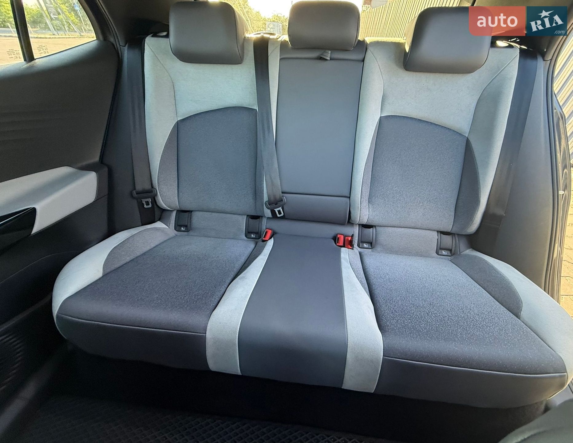 Volkswagen ID.3 2020 VIN WVWZZZE1ZMP003880 фото оголошення 10 з 13