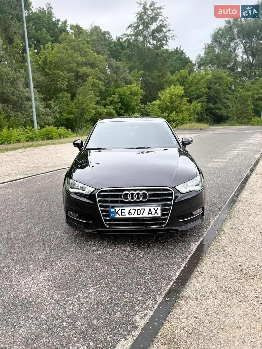 Audi A3 2015 VIN WAUZZZ8V6GA027139 фото оголошення 2 з 10