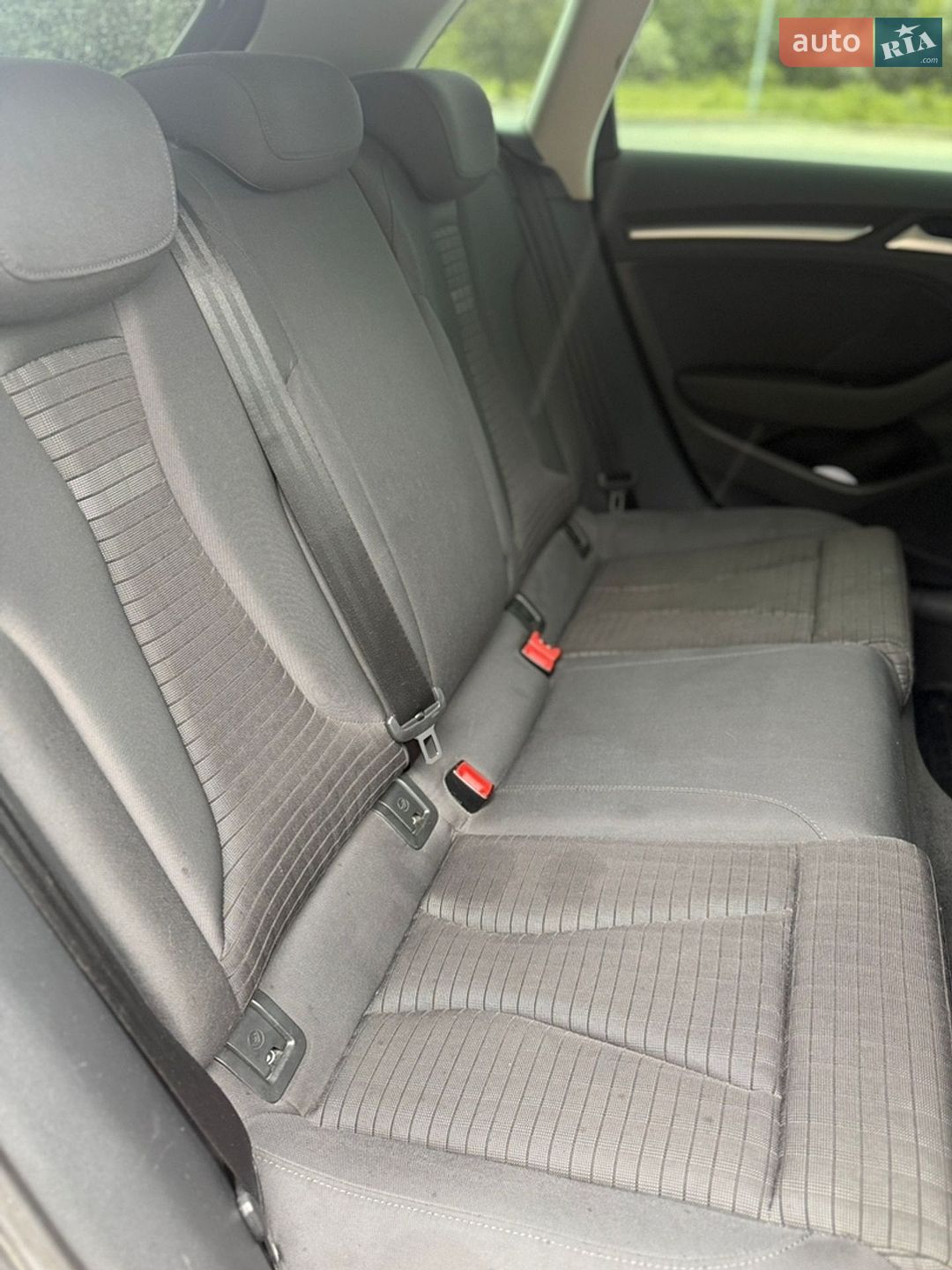 Audi A3 2015 VIN WAUZZZ8V6GA027139 фото оголошення 9 з 10