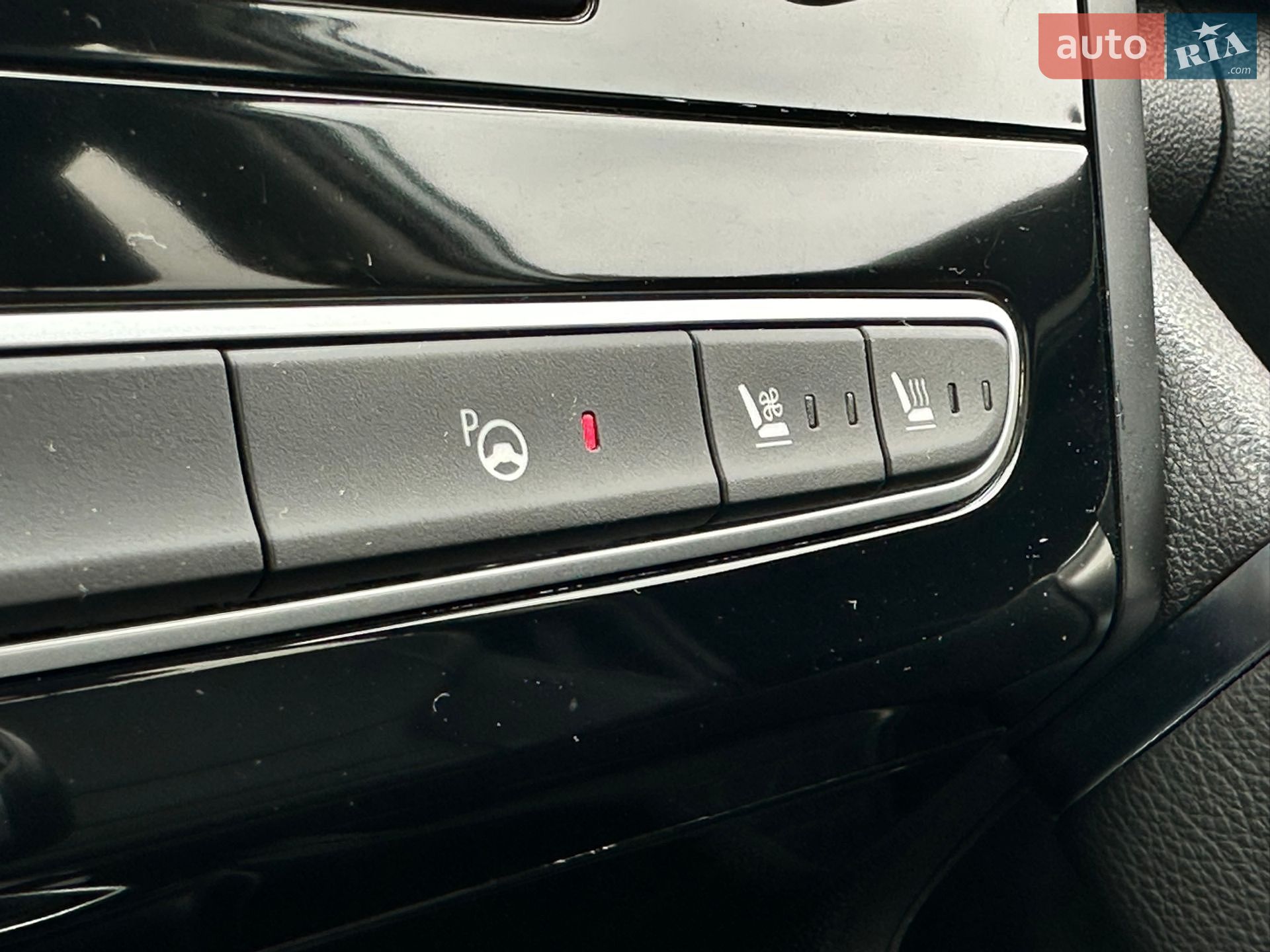 Renault Koleos 2018 VIN VF1RZG003JC304881 фото оголошення 45 з 120