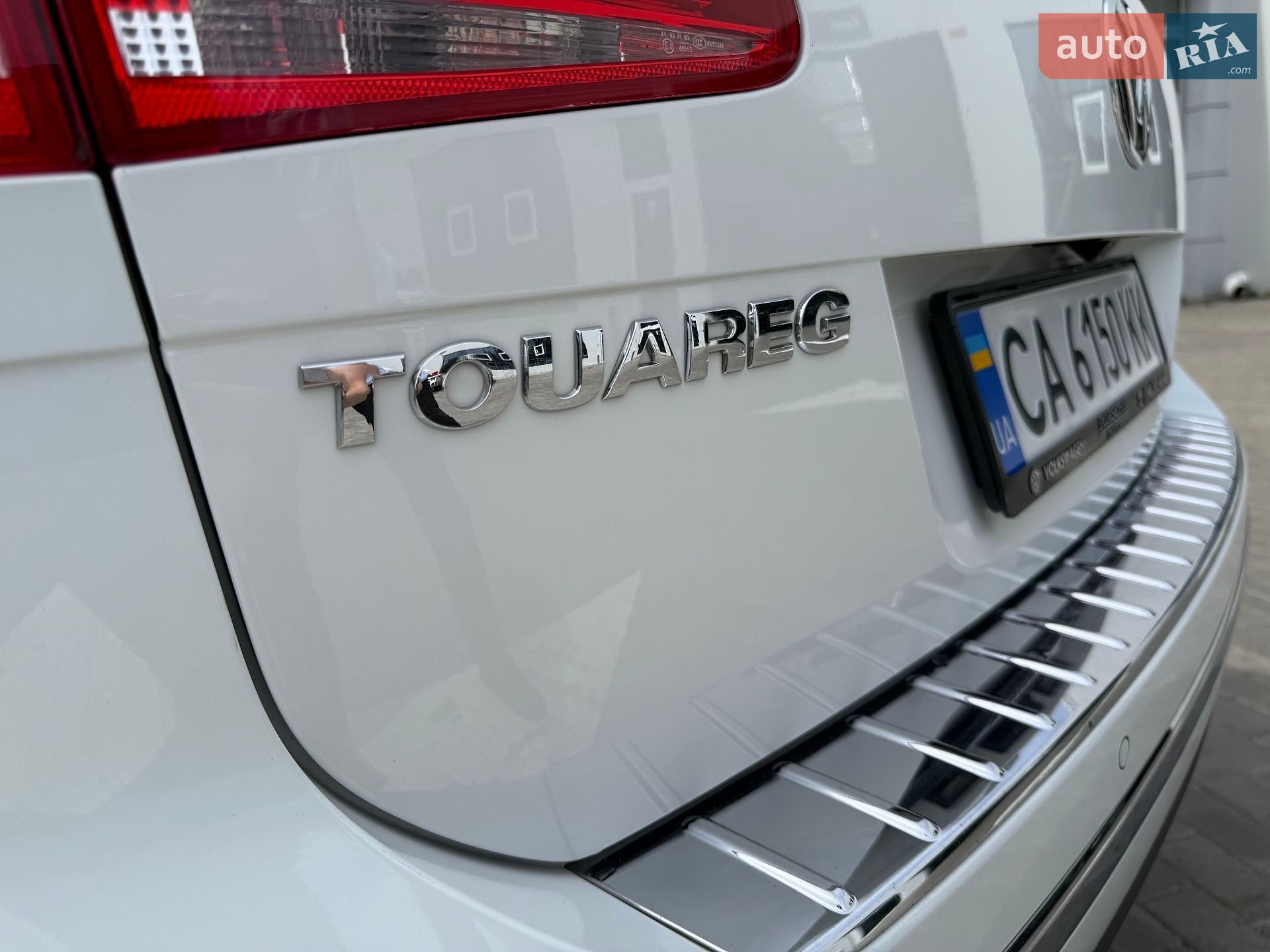 Volkswagen Touareg 2016 VIN WVGZZZ7PZHD004334 фото оголошення 14 з 28