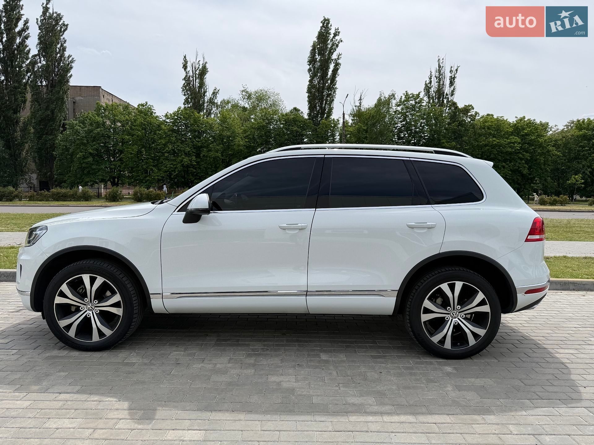 Volkswagen Touareg 2016 VIN WVGZZZ7PZHD004334 фото оголошення 24 з 28