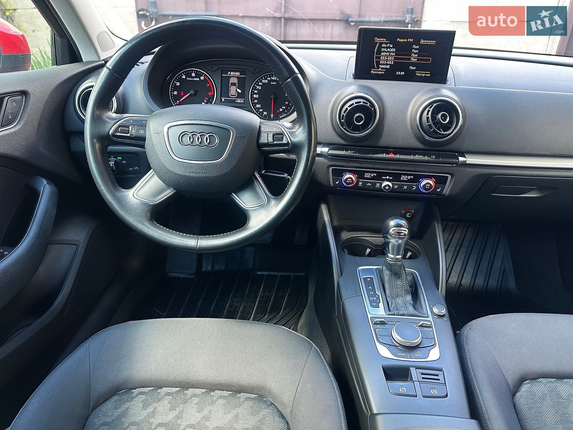 Audi A3 2016 VIN WAUZZZ8V5GA106253 фото оголошення 6 з 27