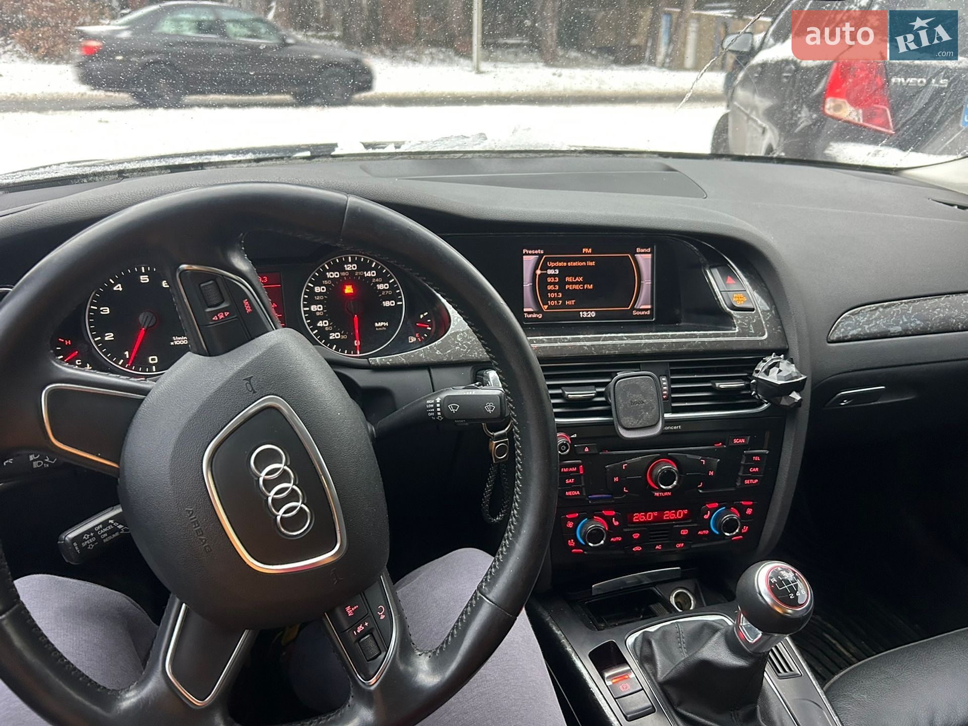 Audi A4 2011 VIN WAUHFAFL7BN038708 фото оголошення 7 з 7
