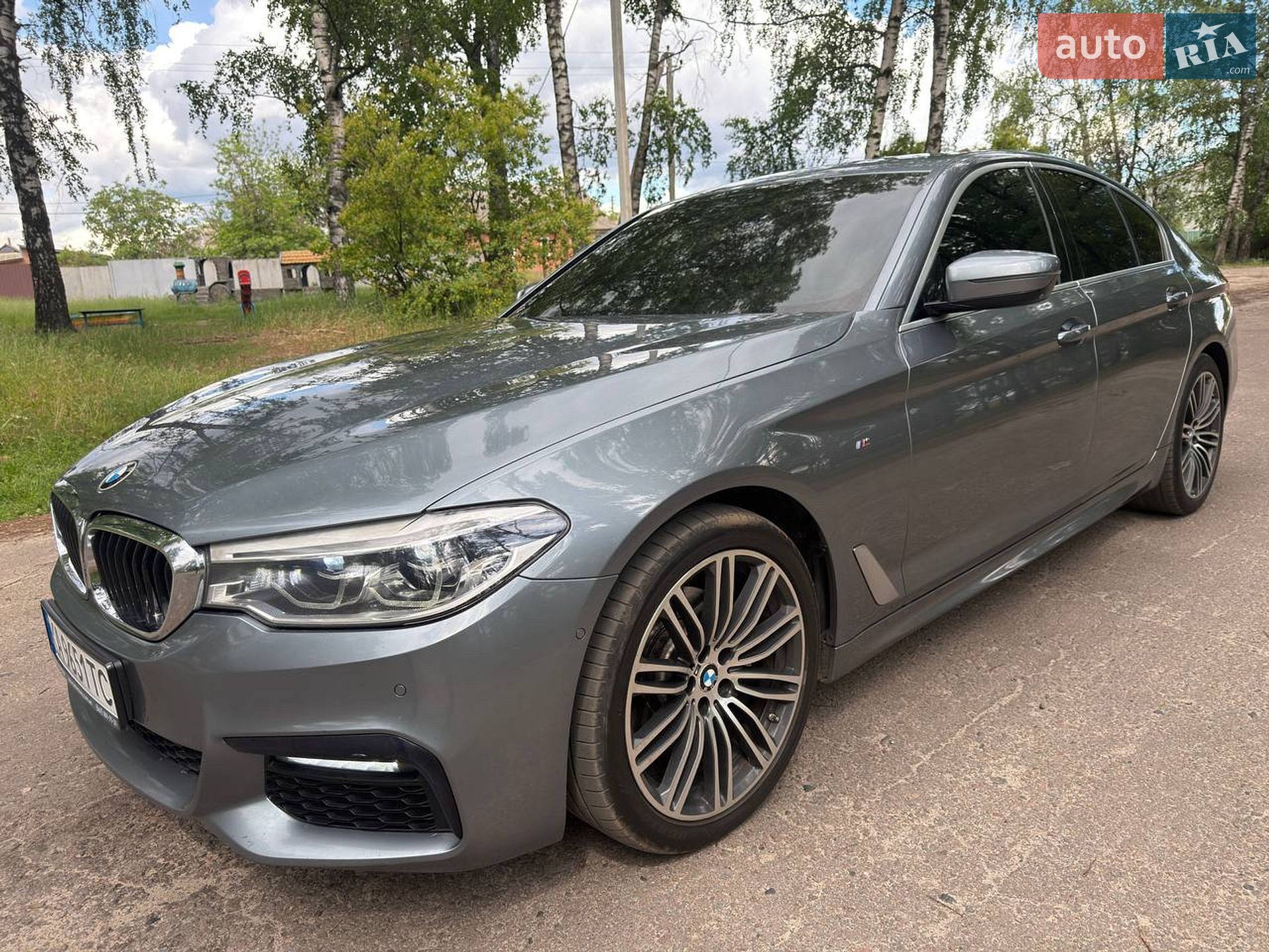 BMW 5 Series 2018 VIN WBAJF5107KBJ09980 фото оголошення 9 з 71
