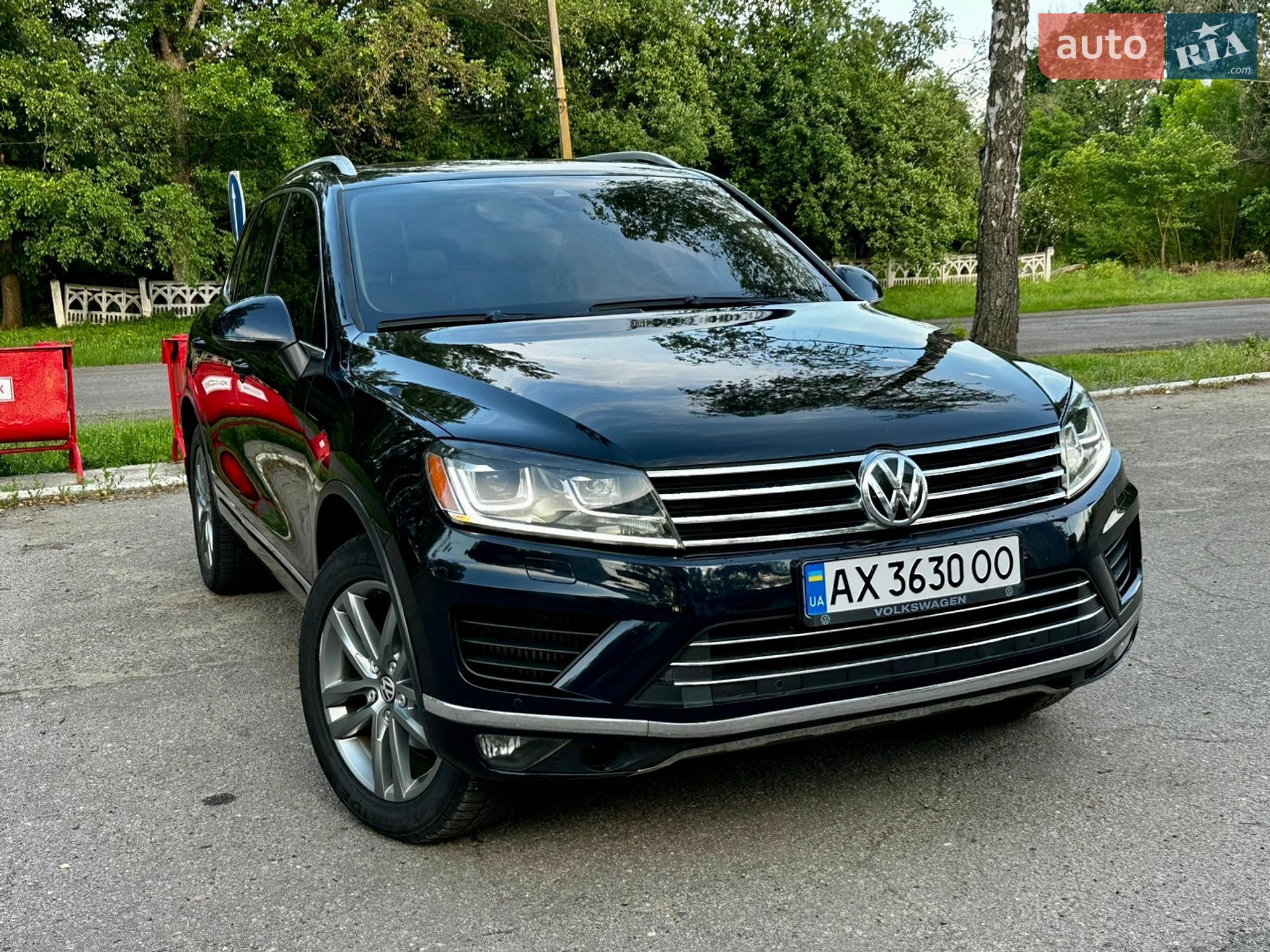 Volkswagen Touareg 2015 VIN WVGEP9BP4FD005442 фото оголошення 10 з 24