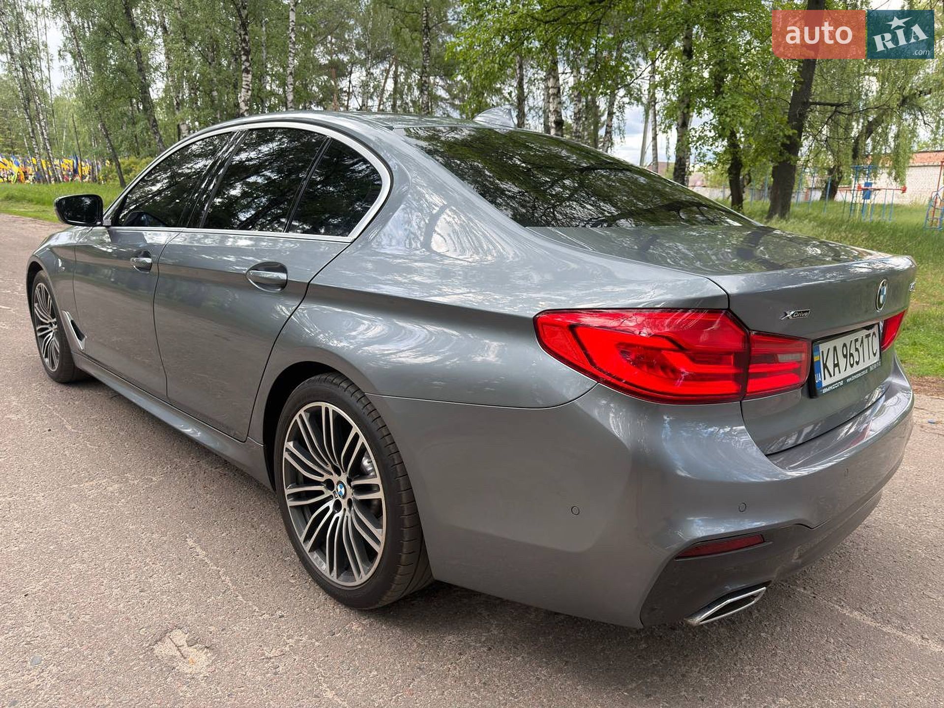 BMW 5 Series 2018 VIN WBAJF5107KBJ09980 фото оголошення 23 з 71